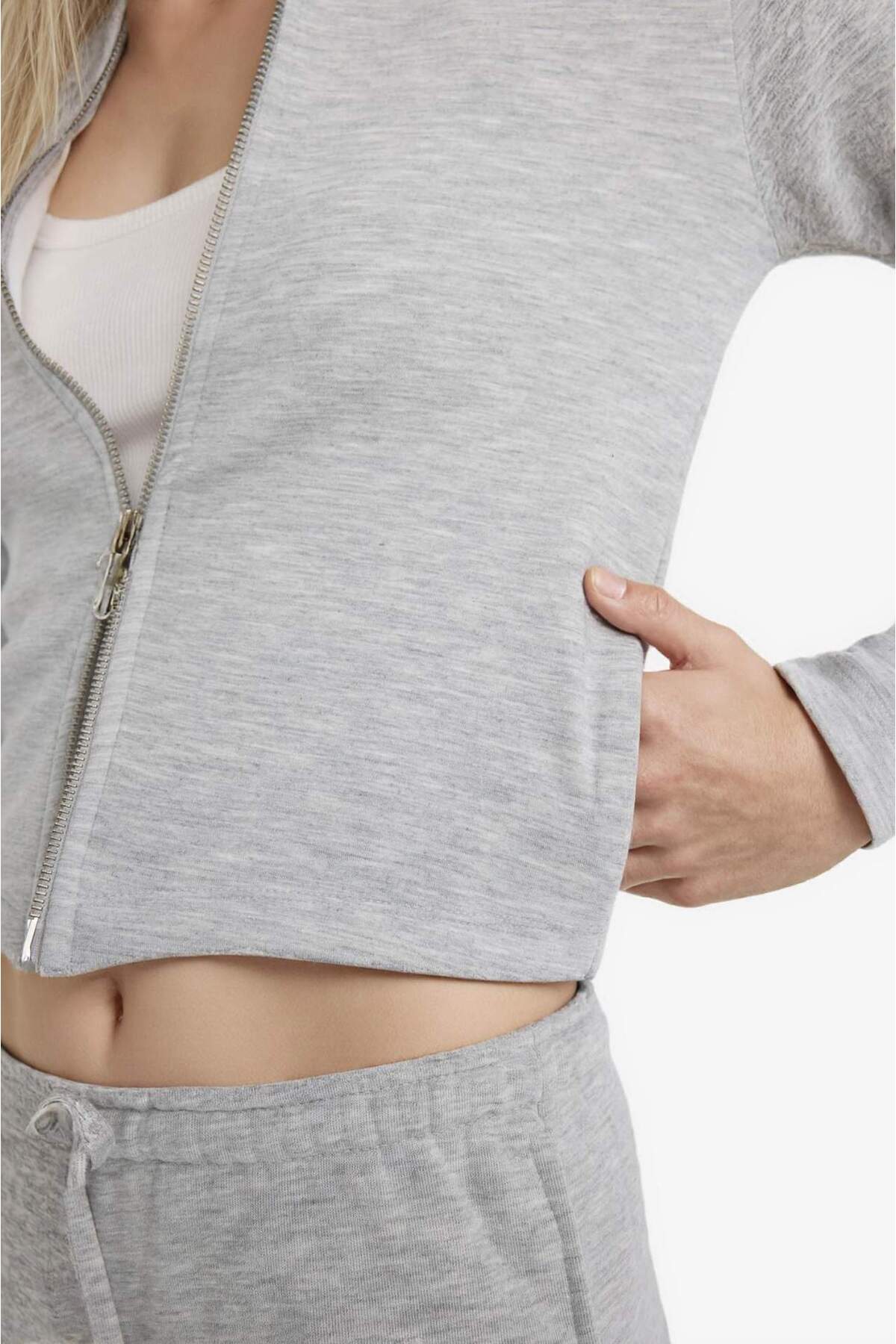 Defacto  Slim Fit Dar Kesim Kapüşonlu Modal Fermuarlı Sweatshirt F7651AX25AU - Görsel 5