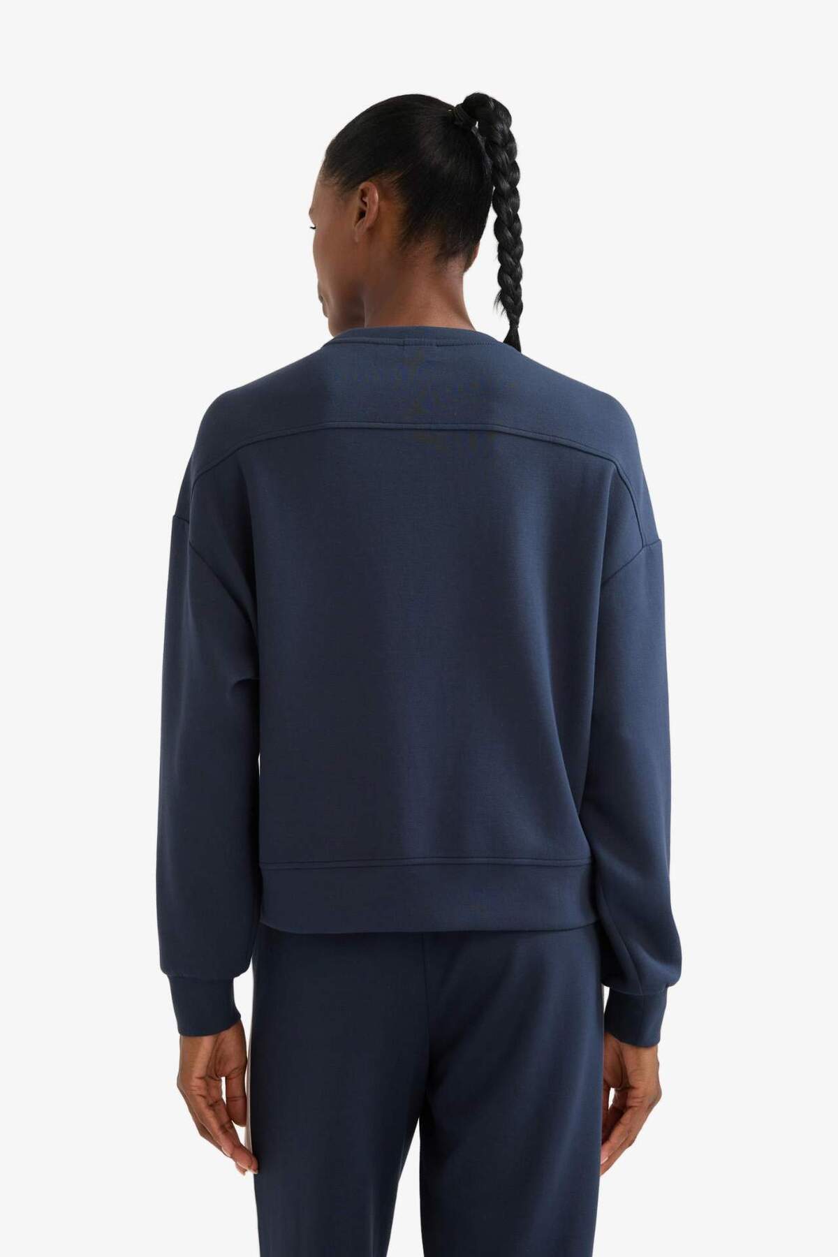 DeFacto Ultra Yumuşak Oversize Geniş Kalıp Bisiklet Yaka Modal Sweatshirt E8954AX25AU görsel 8
