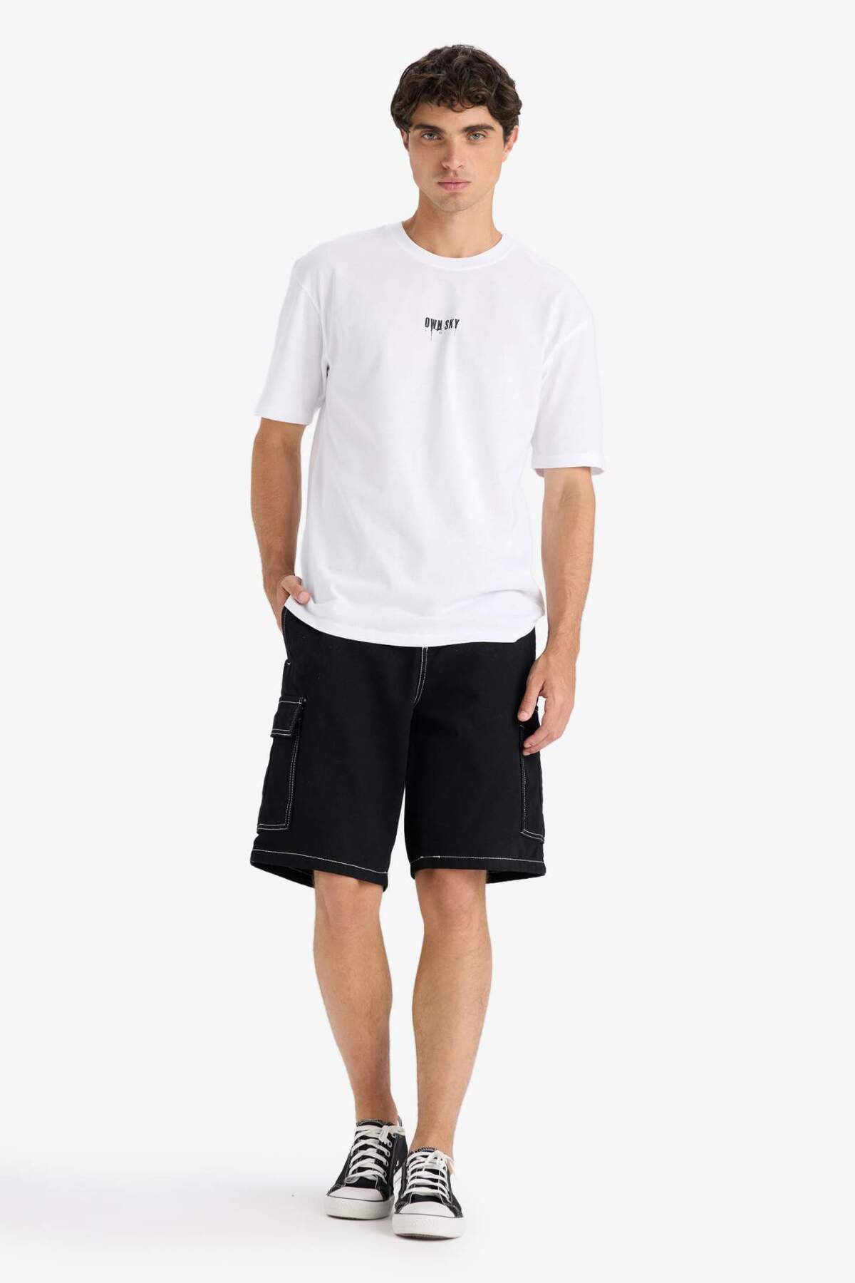 Defacto  %100 Pamuk Boxy Fit Bisiklet Yaka Sırt Baskılı Kısa Kollu Tişört F8649AX25HS - Görsel 2