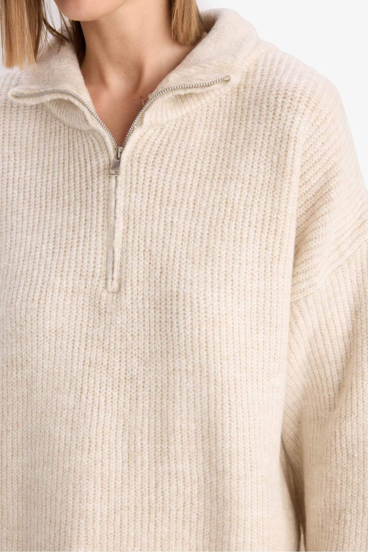 Defacto  Relax Fıt Yarım Fermuarlı Triko Kazak F3897AX25WN - Görsel 5