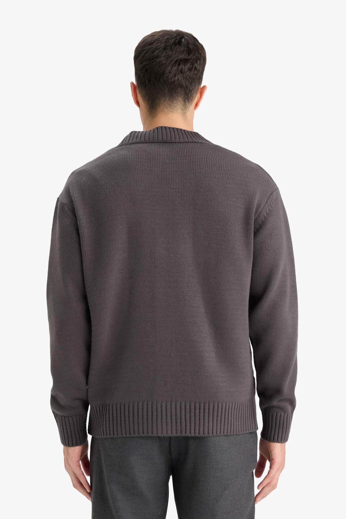 Defacto  Relax Fit V Yaka Düğmeli Triko Hırka E5343AX25WN - Görsel 5