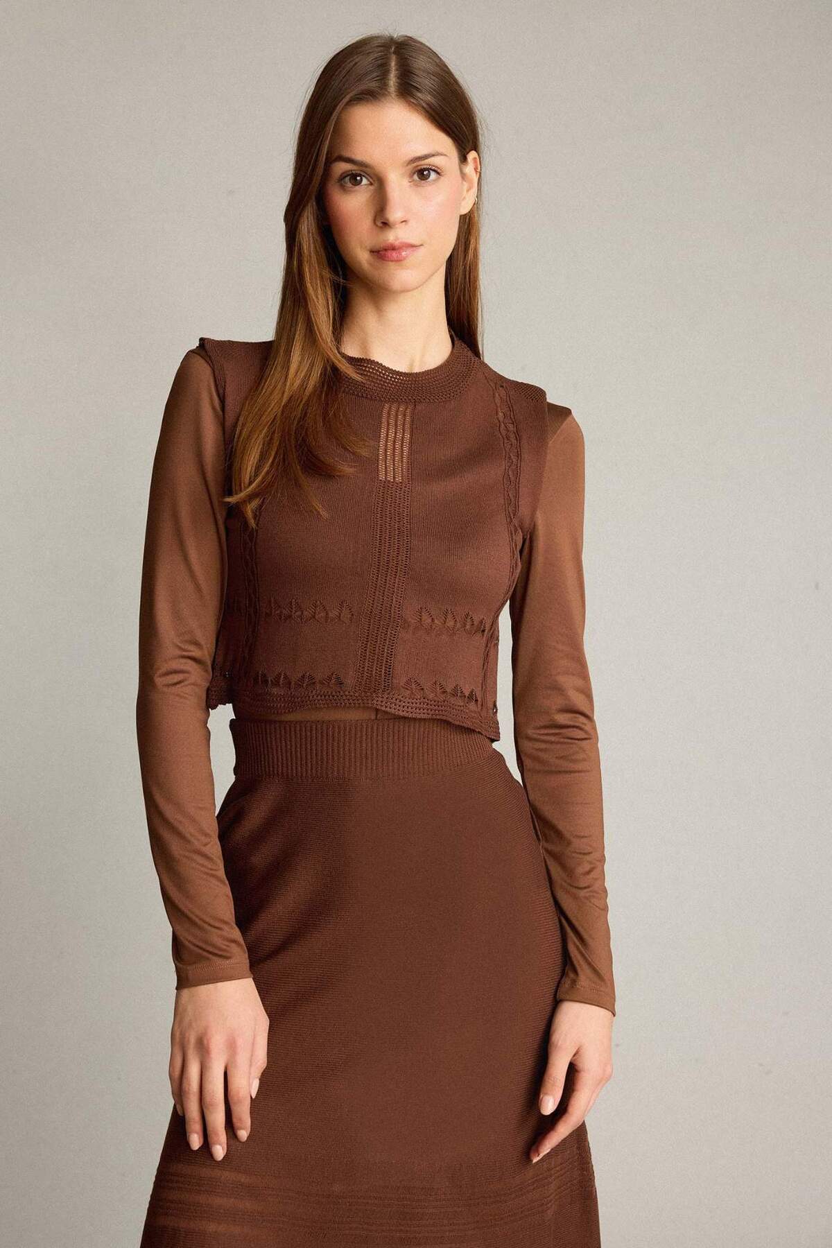 DeFacto 2'li Kroşe Triko Takım Bisiklet Yaka Kolsuz Bluz Beli Lastikli Maxi Etek F7466AX25HS görsel 3
