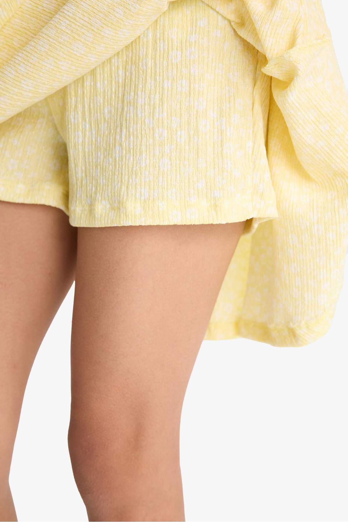 Defacto  Beli Lastikli Desenli Volanlı Etek Kız Çocuk F6422A825HS - Görsel 6