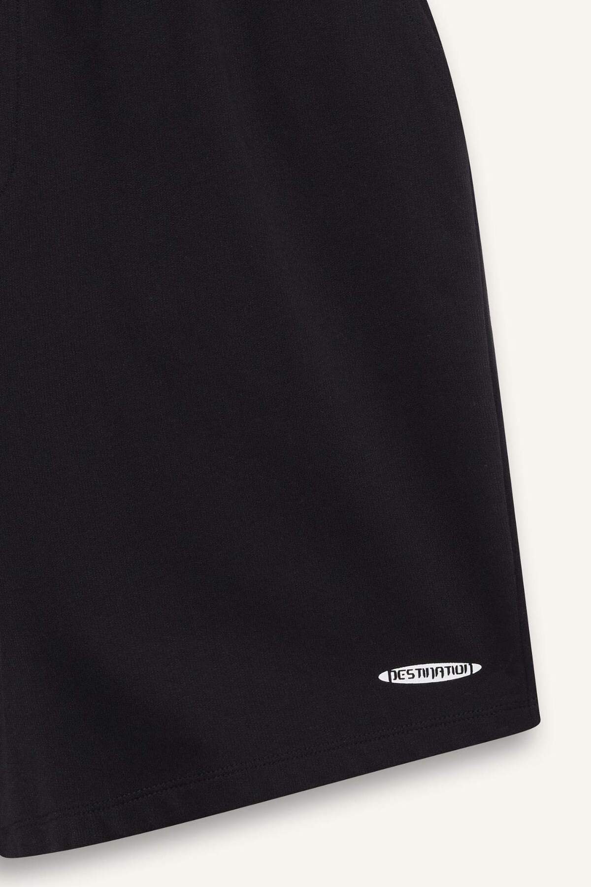 Defacto  Beli Bağcıklı Dar Paça Şort E5843AX25SM - Görsel 3