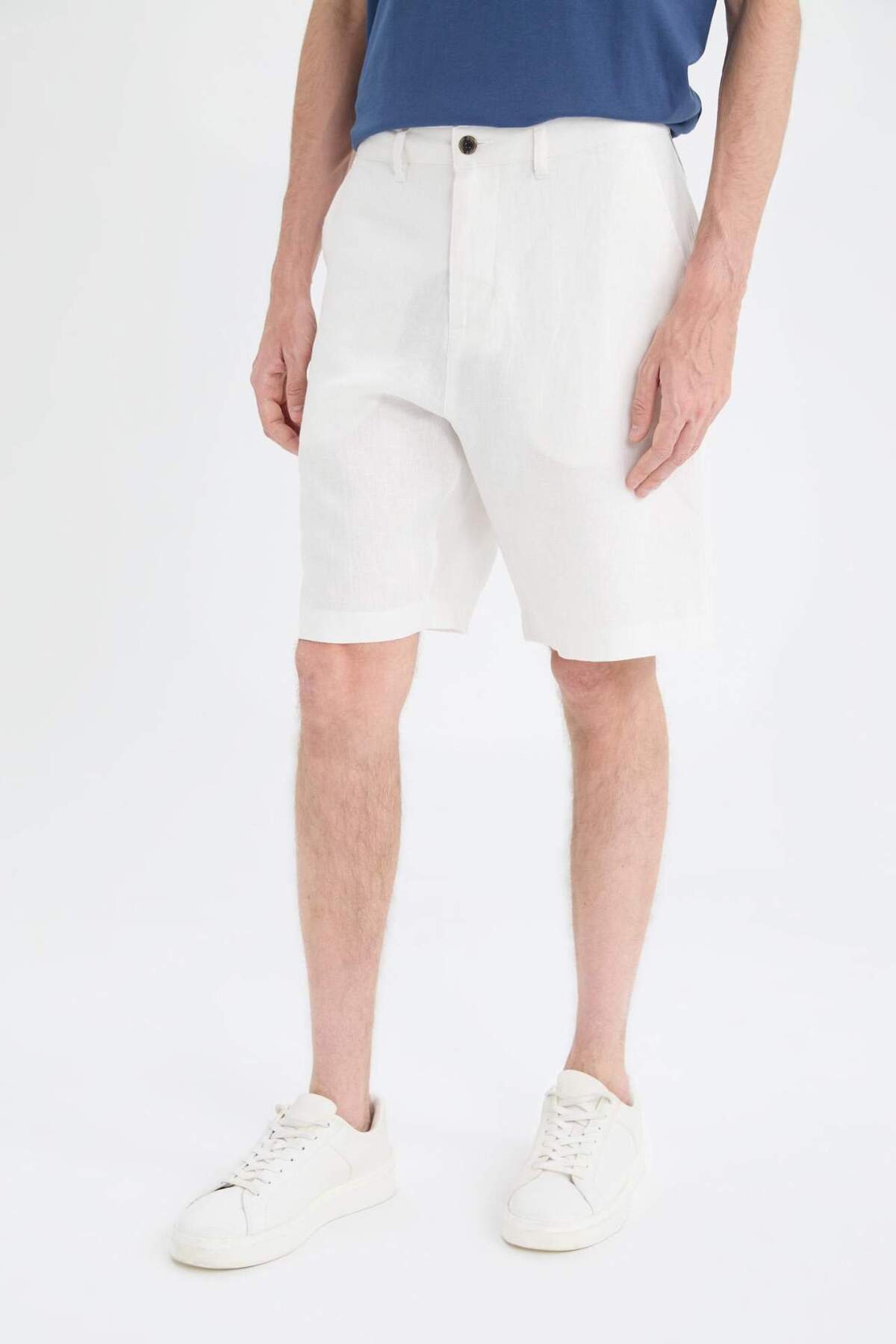 DeFacto %100 Keten Regular Fit Yazlık Bermuda Şort D9931AX25SM görsel 4