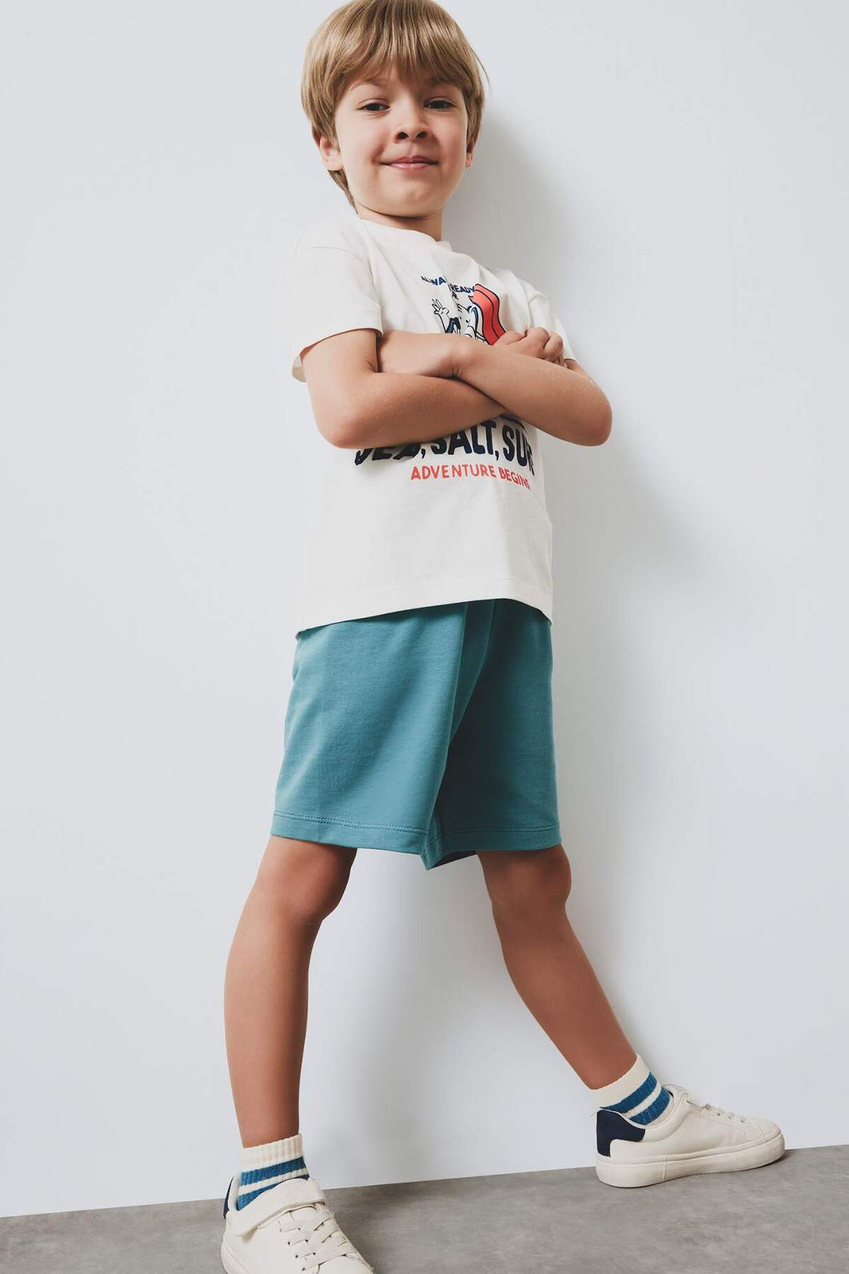 Defacto 2'li Takım Baskılı Kısa Kollu Tişört Şort Erkek Bebek E1171A525SM fotoğrafı 2 (önizleme)