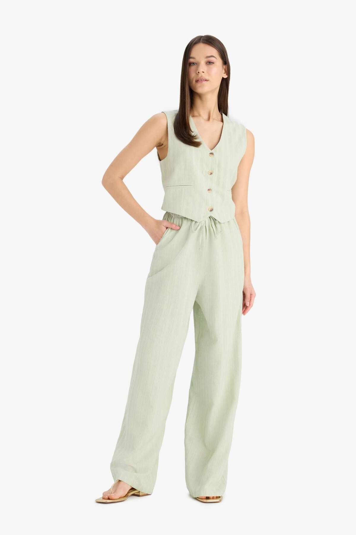Defacto  Keten Karışımlı Pantolon Wide Leg Geniş Bol Paça Cepli Basic Düz Normal Bel Standart Boy D1010AX25S - Görsel 3