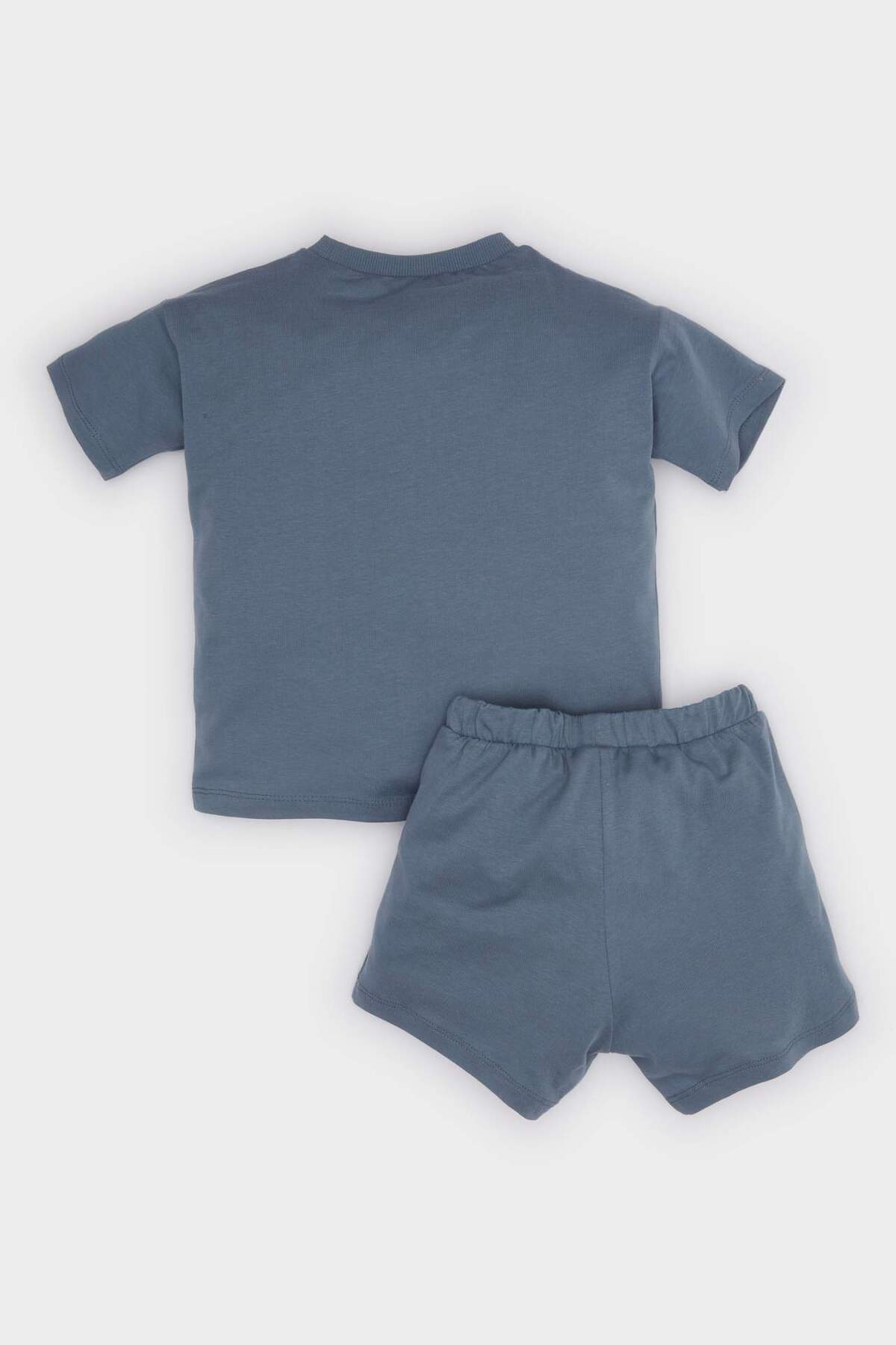 Defacto 2'li Takım Dinozor Baskılı Kısa Kollu Tişört Beli Lastikli Şort Erkek Bebek E1152A525SM fotoğrafı 4 (önizleme)