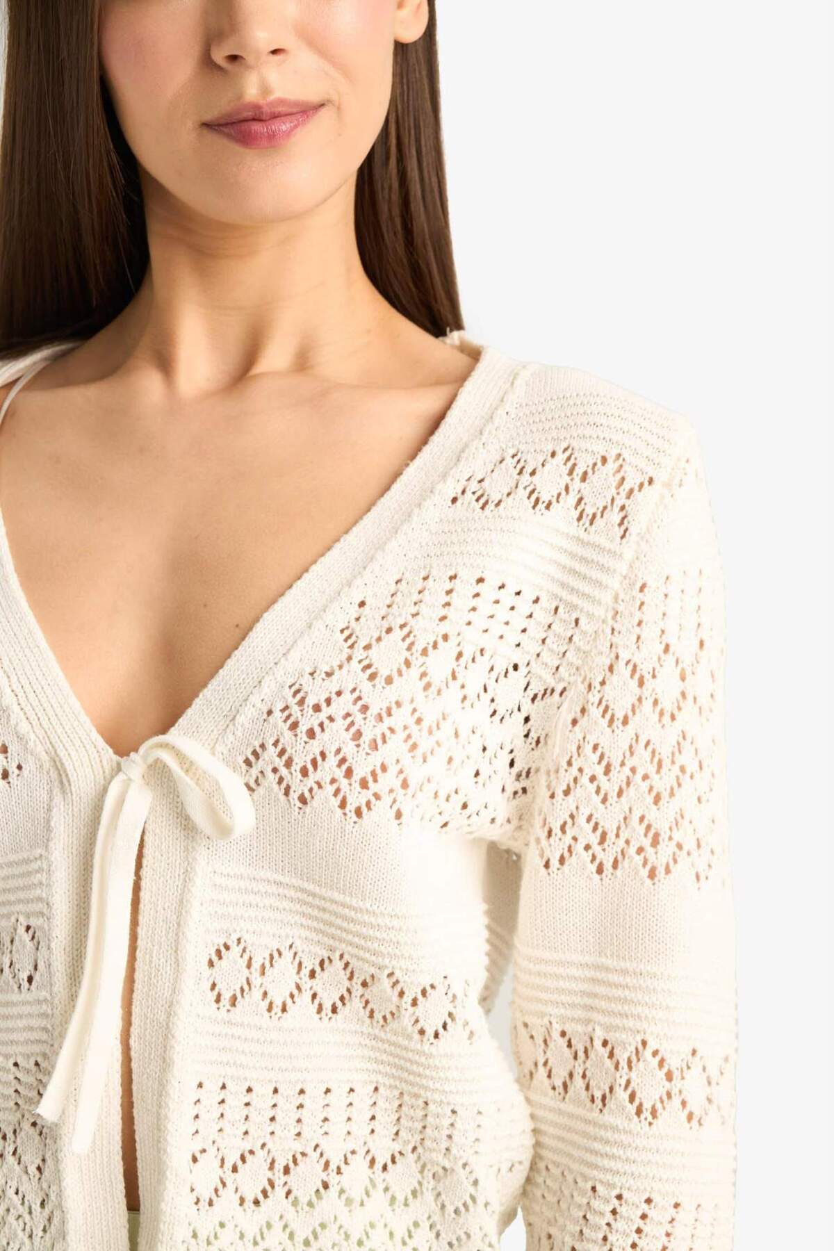 Defacto  V Yaka Bağcıklı Kroşe Triko Hırka F1753AX25SM - Görsel 8