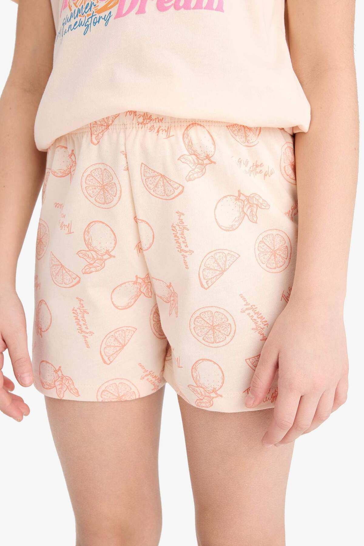 Defacto %100 Pamuklu Baskılı Beli Lastikli Pijama Takımı Kız Çocuk E6234A825SM fotoğrafı 6 (önizleme)