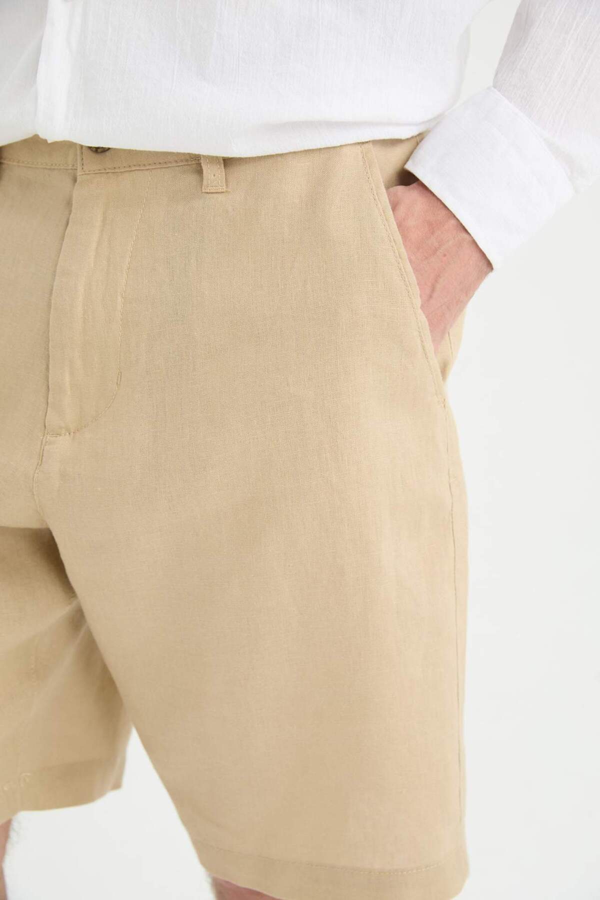 DeFacto %100 Keten Regular Fit Yazlık Bermuda Şort D9931AX25SM görsel 6