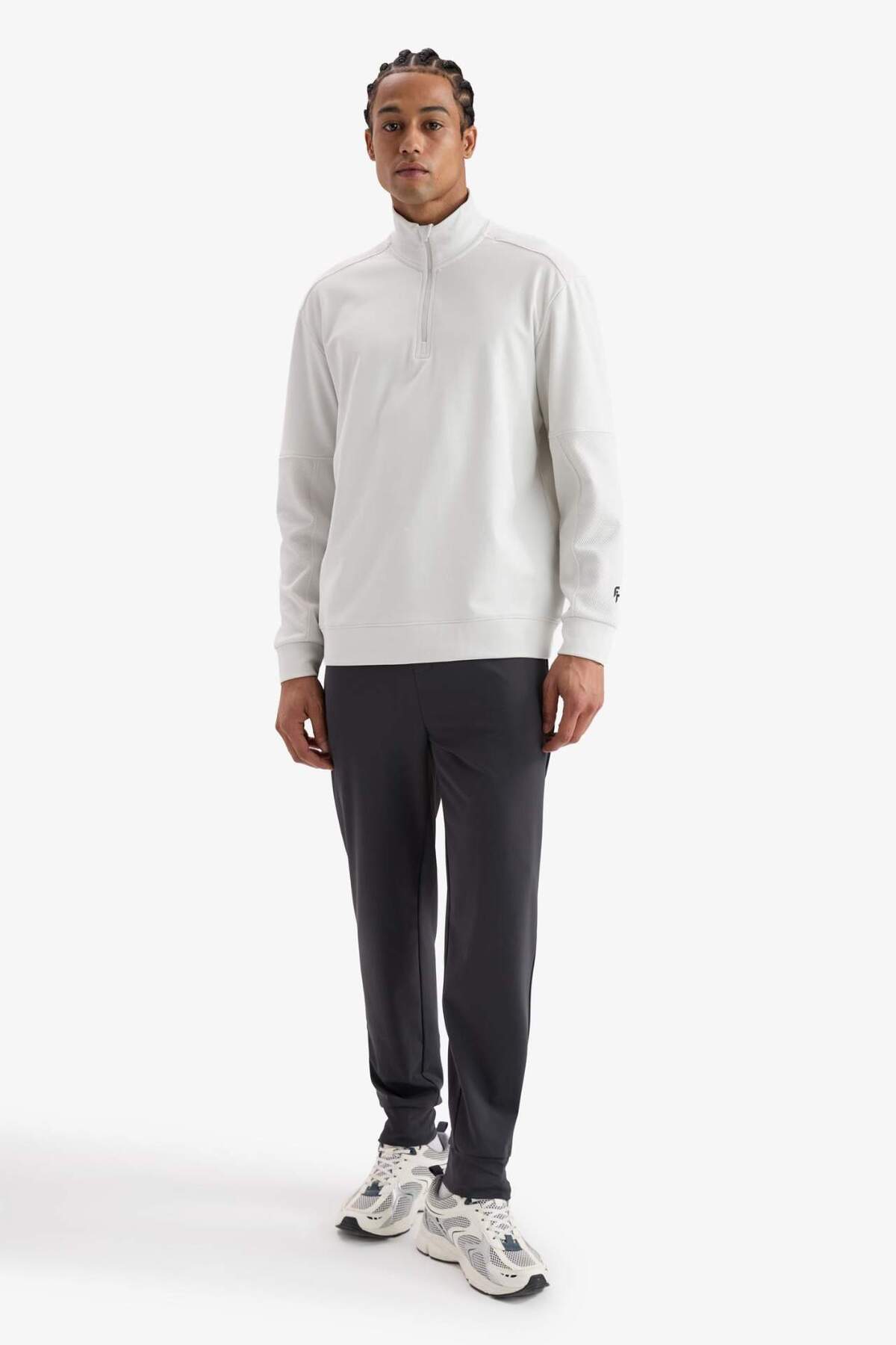 Defacto  Slim Fit Dar Kesim Standart Paça Sporcu Jogger Eşofman Altı D7240AX25SP - Görsel 2