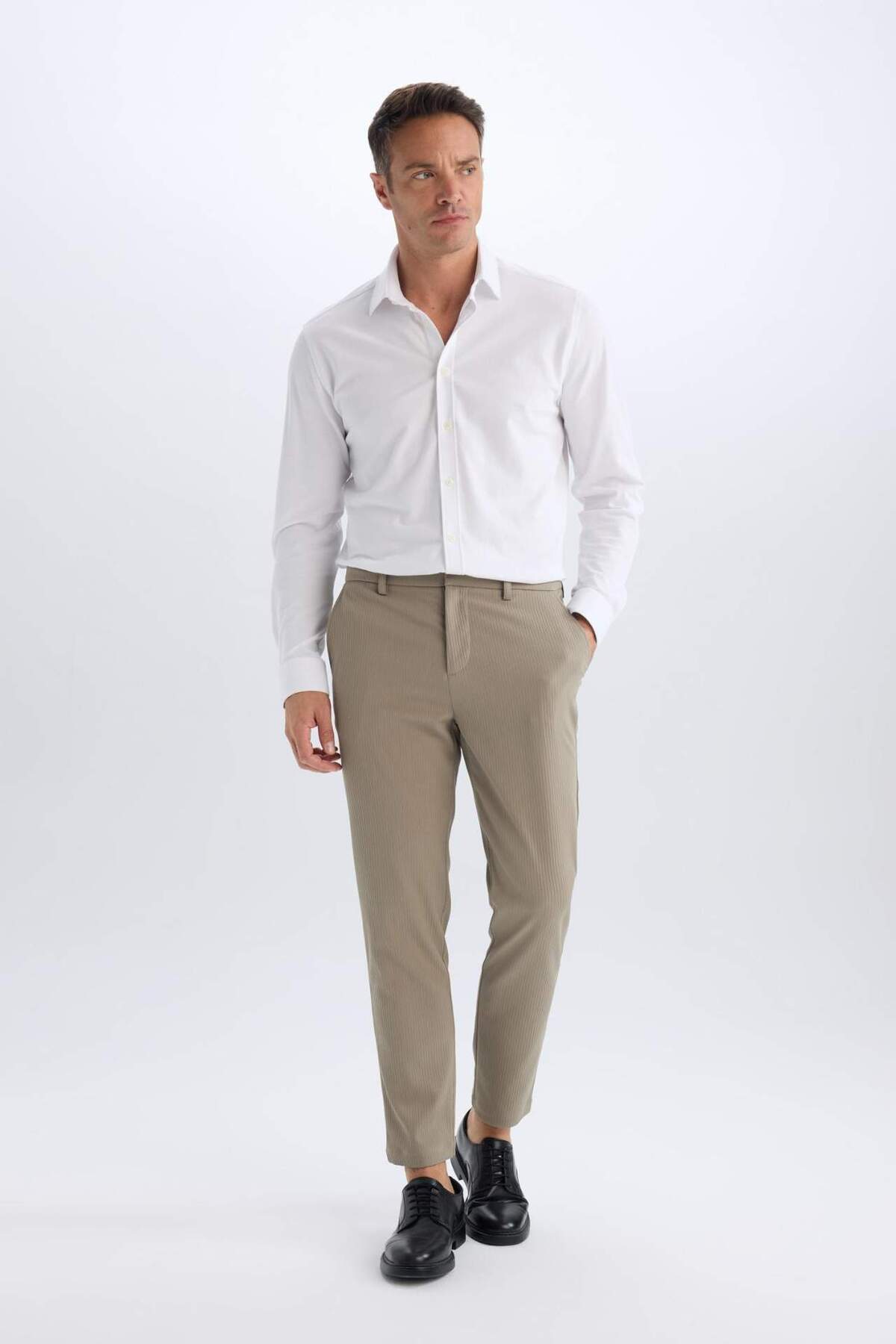 Jogger Cepli Yazlık Kumaş Pantolon D7453AX25SP — خاکی — تصویر 3 از 6