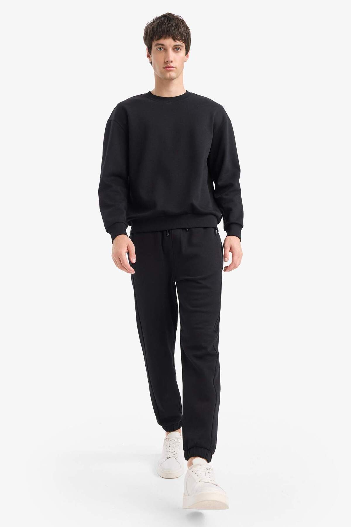 DeFacto Slim Fit Dar Kesim Fermuar Cepli Pike Eşofman Altı D5258AX25SP görsel 4
