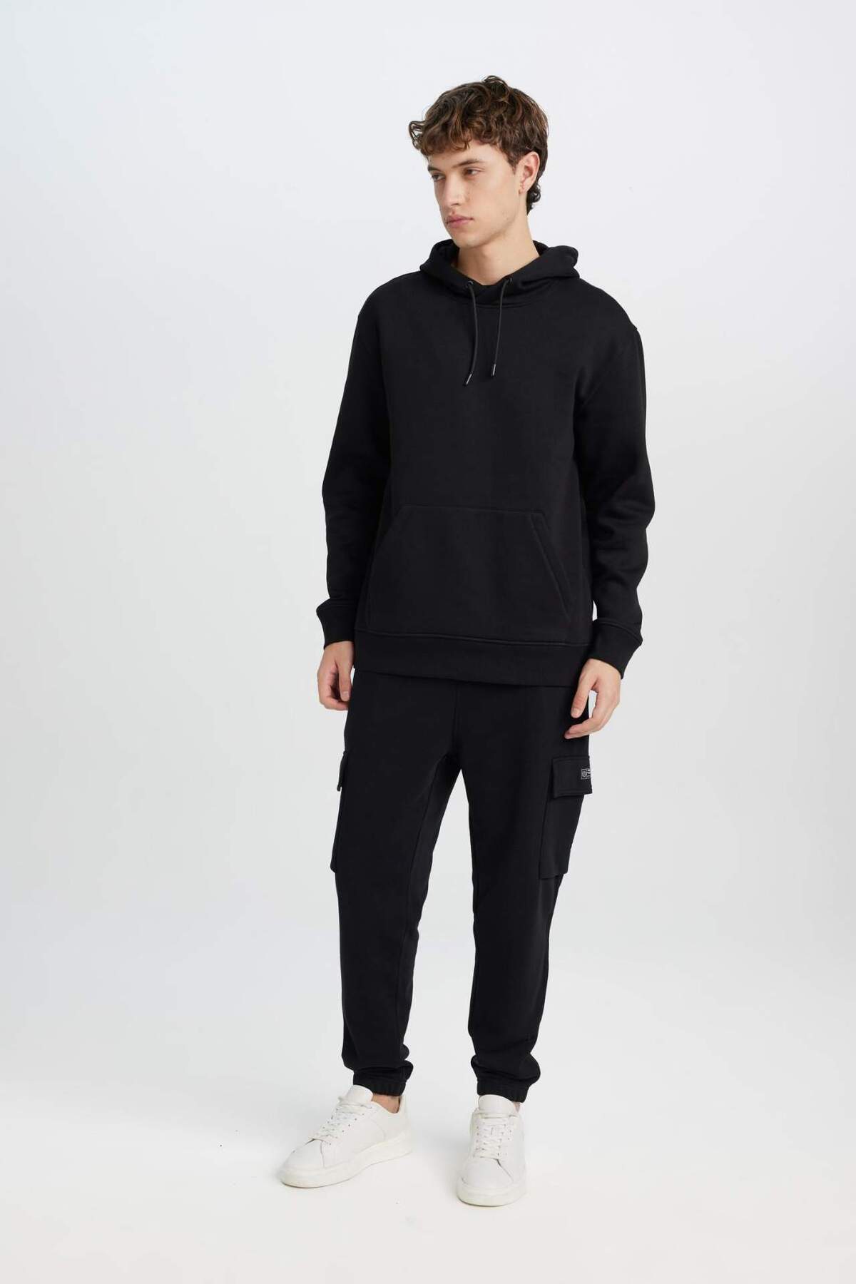 Defacto  Regular Fit Jogger Eşofman Altı Basic Düz Kargo Cepli Lastikli Paça D5252AX25SP