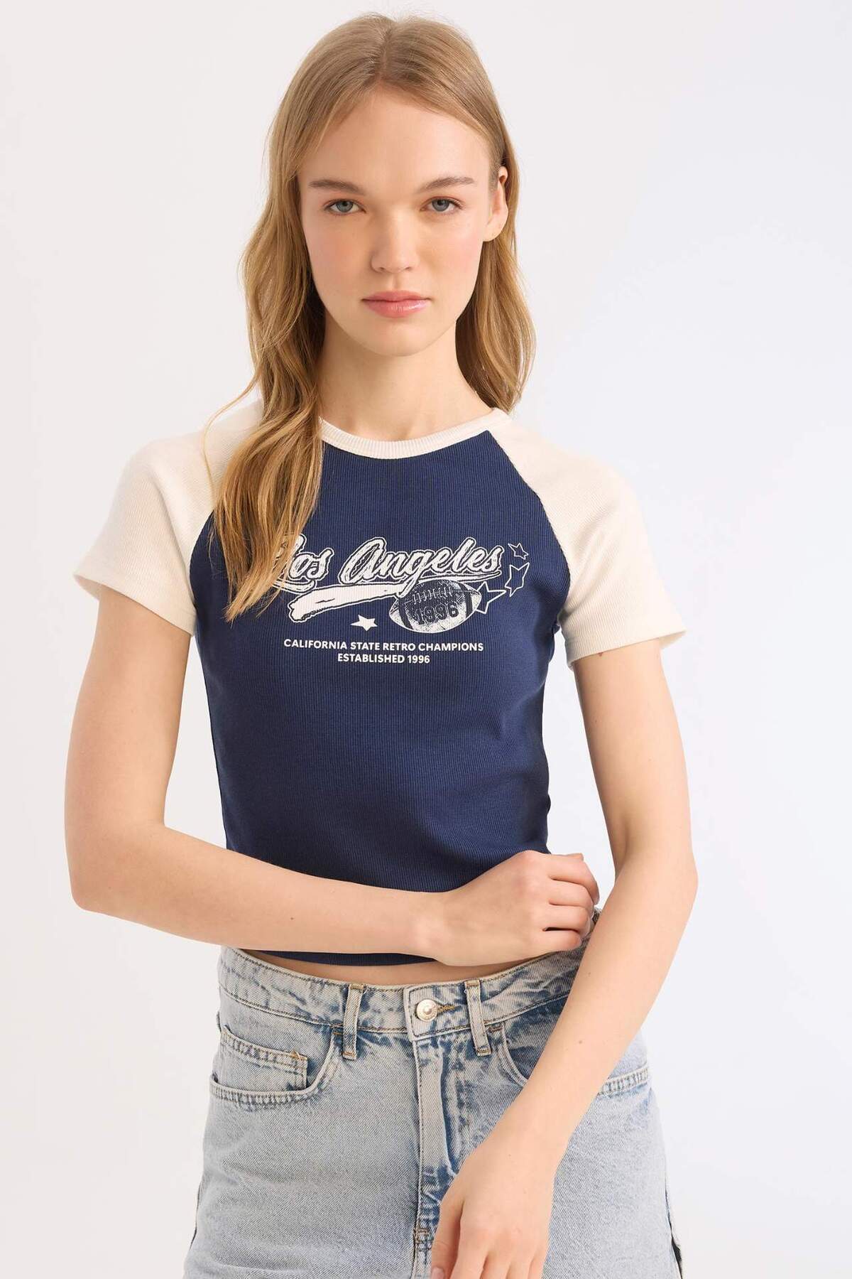 Defacto Fitted Crew Neck Printed Ribbed Camisole Short Sleeve T-Shirt E0656Ax25Sm