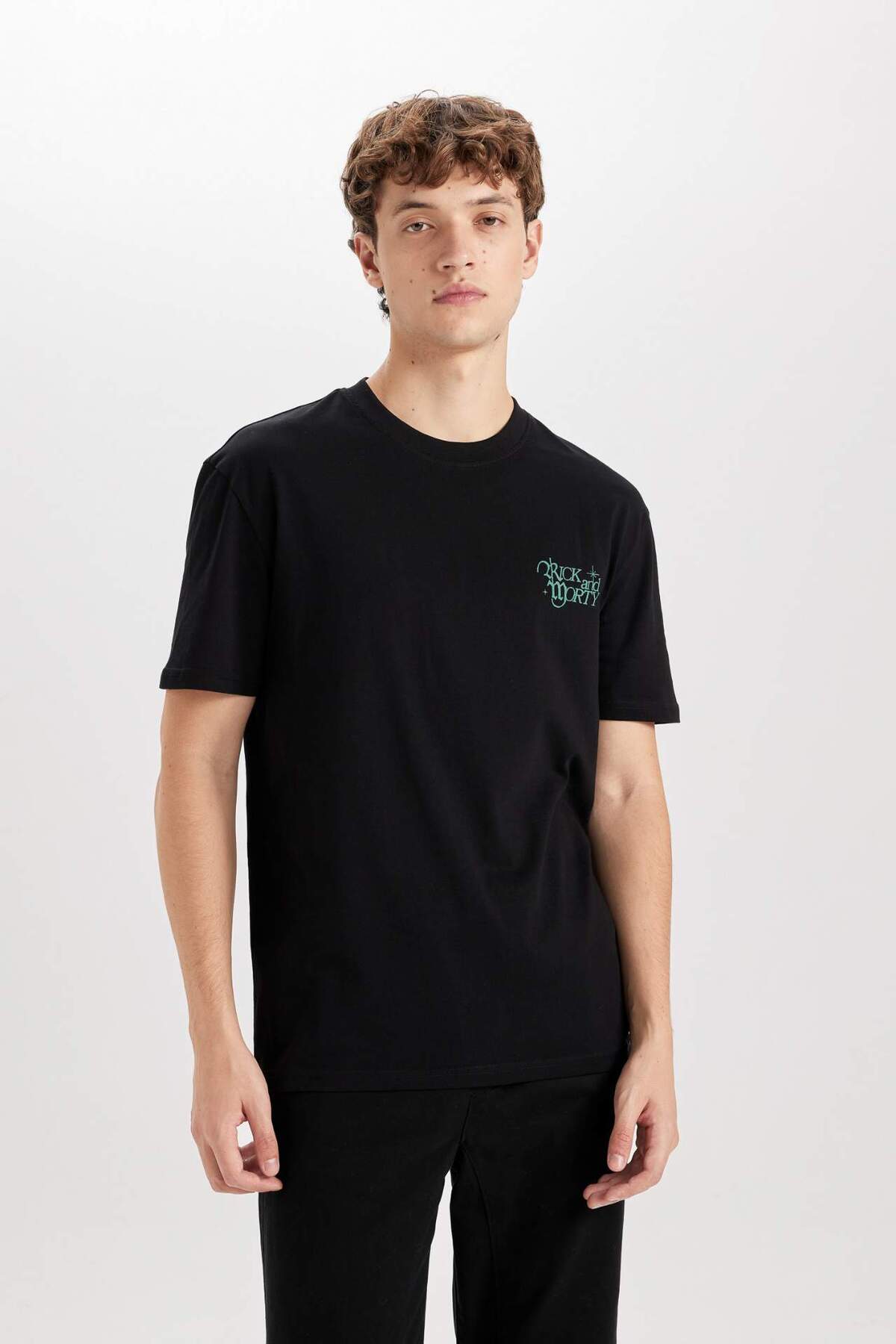 Defacto %100 Pamuk Rick and Morty Regular Fit Bisiklet Yaka Sırt