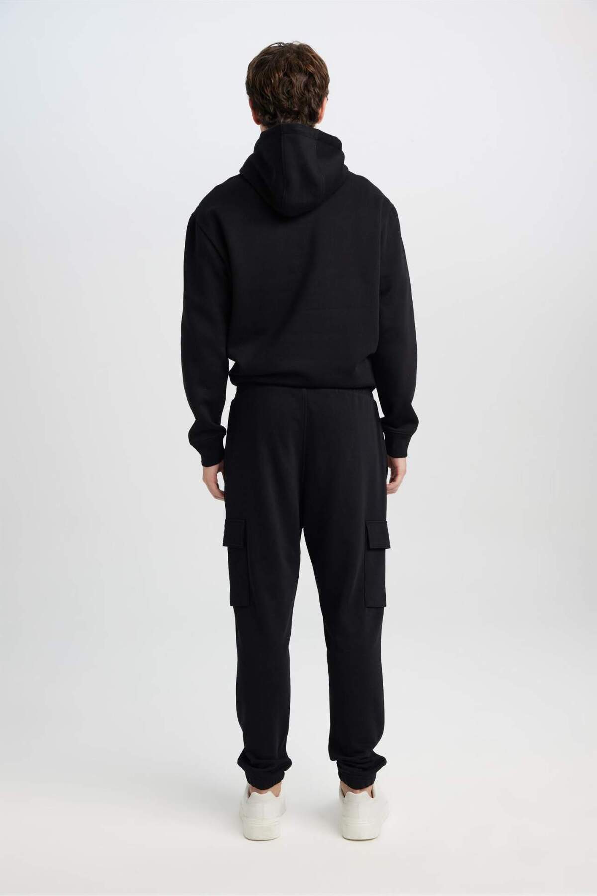 Defacto  Regular Fit Jogger Eşofman Altı Basic Düz Kargo Cepli Lastikli Paça D5252AX25SP - Görsel 4