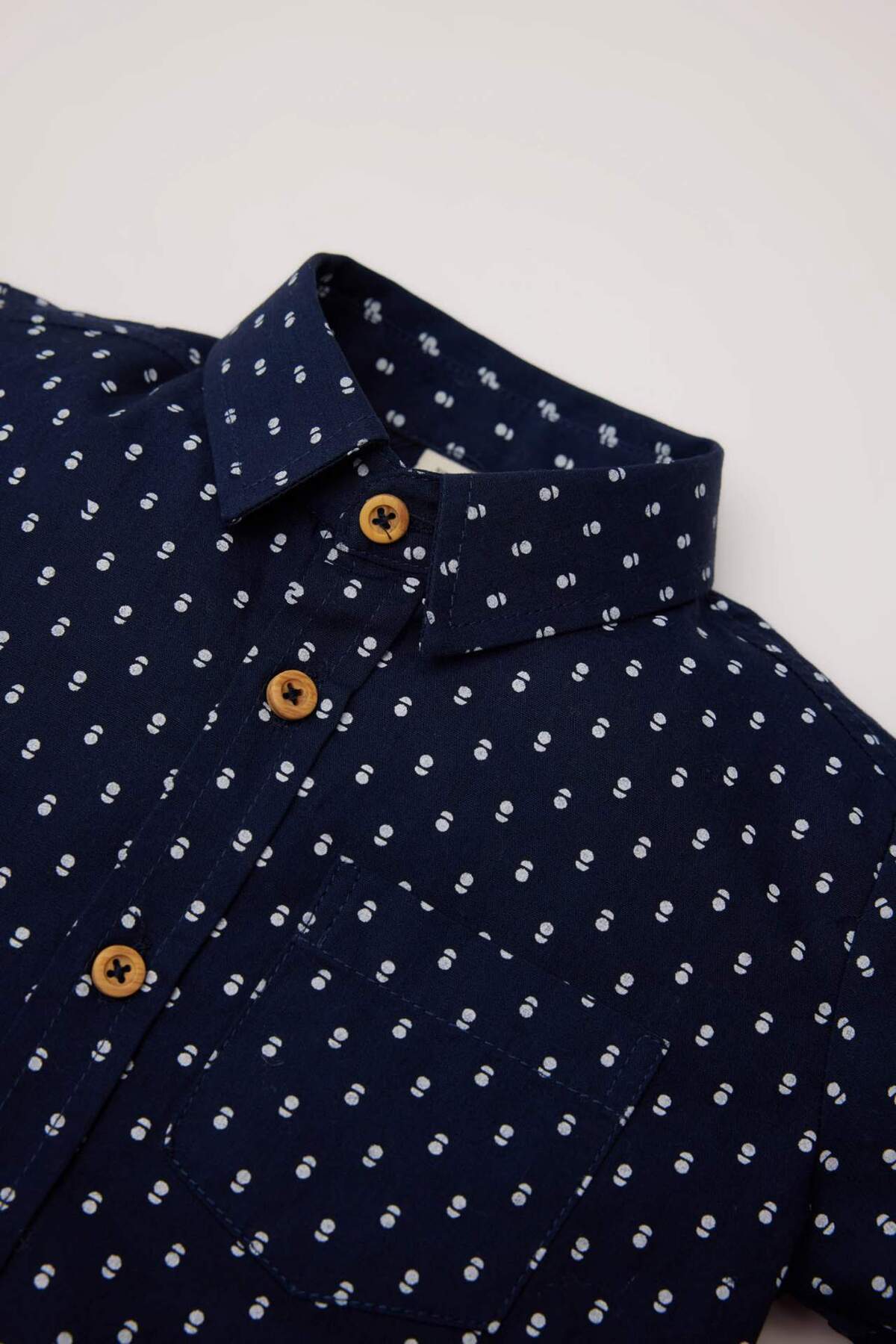 Defacto Erkek Bebek 2li Takım Desenli Gömlek Beli Lastikli Pantolon D9337A525SP fotoğrafı 3 (önizleme)