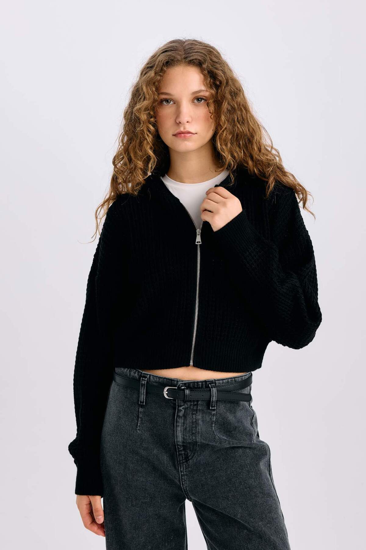 Defacto  Regular Fit Kapüşonlu Fermuarlı Triko Hırka E2269AXNS - Görsel 3