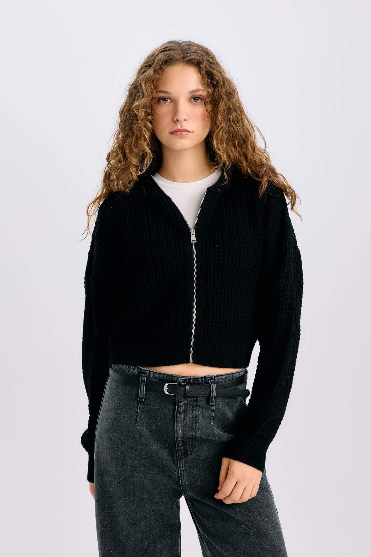 Defacto  Regular Fit Kapüşonlu Fermuarlı Triko Hırka E2269AXNS - Görsel 4