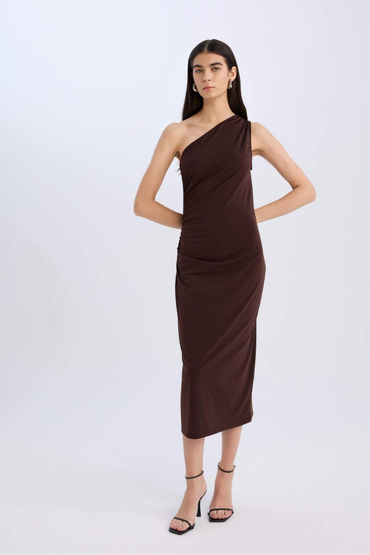 Defacto  Bodycon Vücudu Saran Basic Düz Tek Omuzlu Midi Elbise E2469AX24WN - Görsel 2