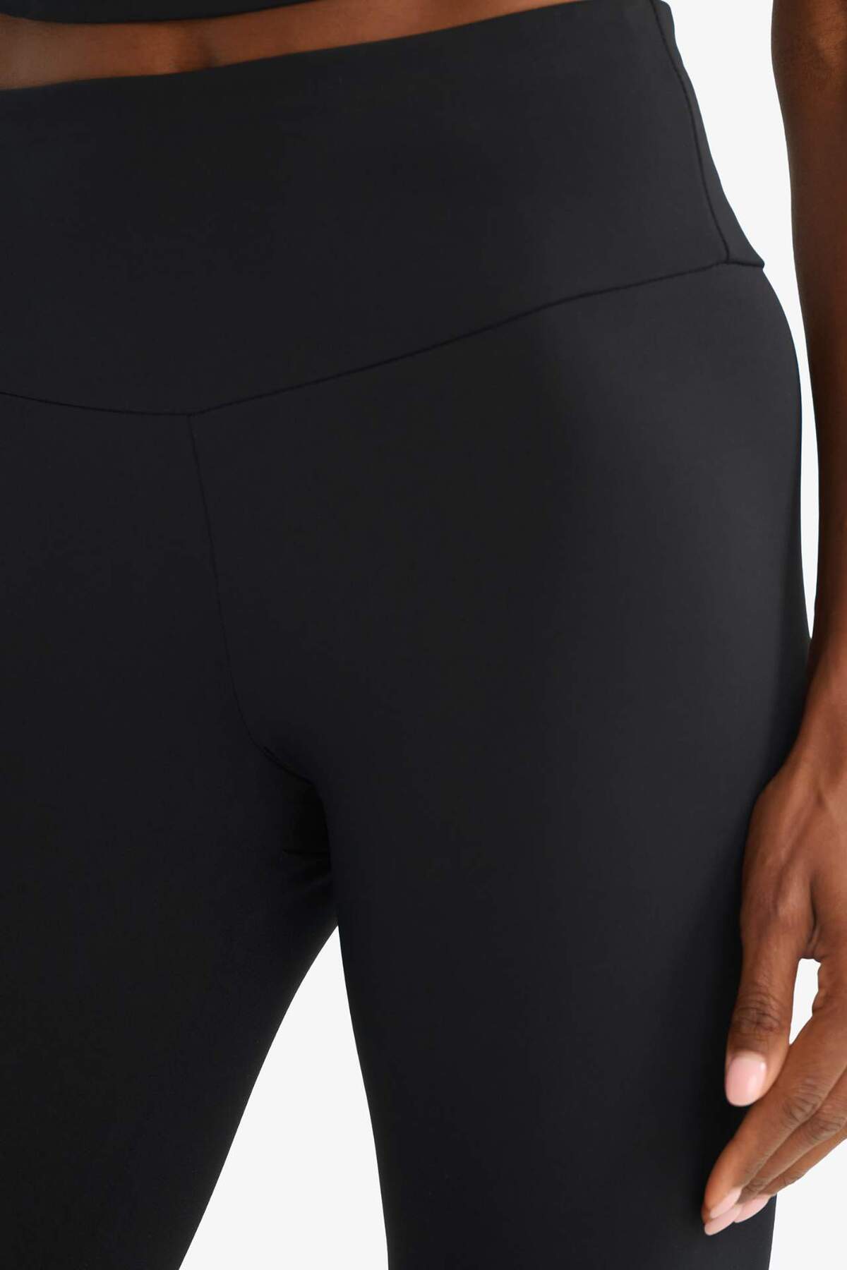 Defacto  Yüksek Bel Beli Saran Esnek Basic Düz Sporcu Tayt B4147AX24AU - Görsel 5