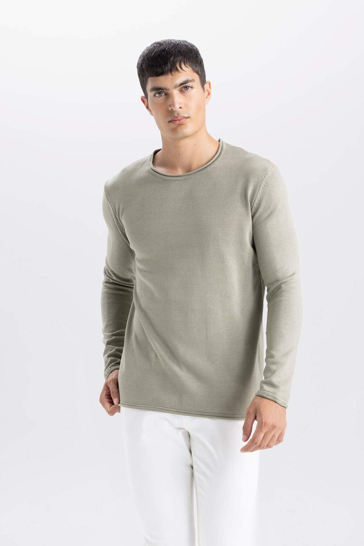 Relax Fit Bisiklet Yaka Basic Düz Triko Kazak D3278AX24WN — خاکی — تصویر 3 از 6