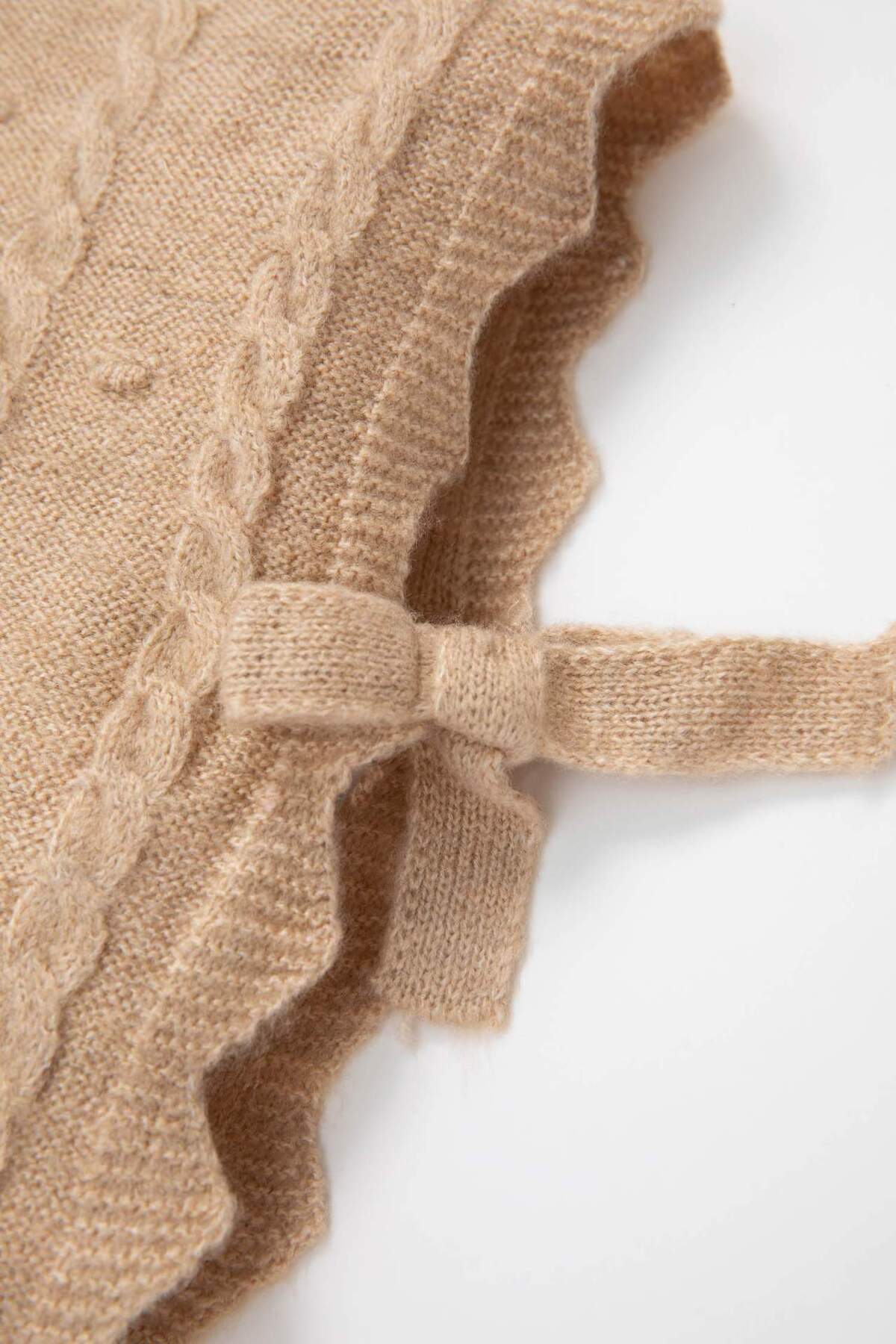 Defacto Kız Bebek Triko Basic Bisiklet Yaka Yandan Bağlamalı Hırka C8086A524AU fotoğrafı 3 (önizleme)