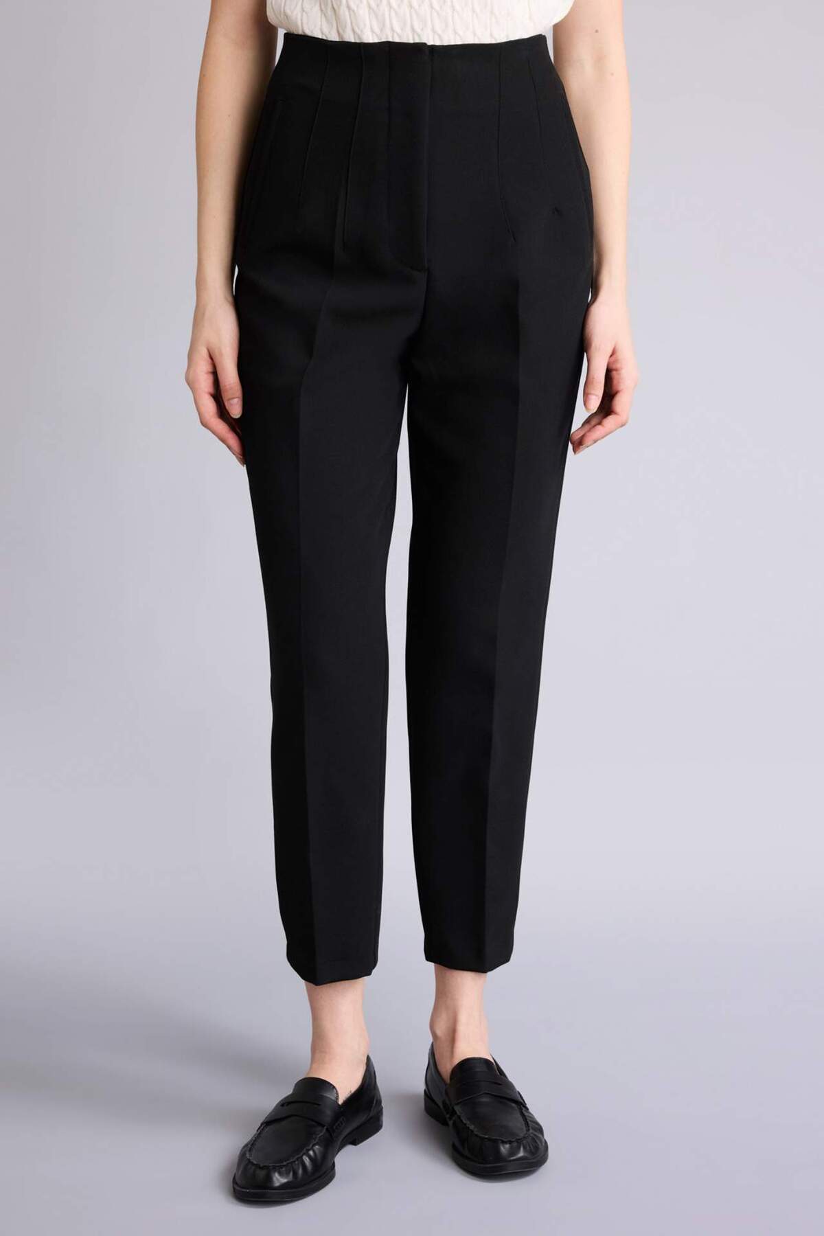 Defacto  Carrot Fıt Fermuarlı Yüksek Bel Dar Paça Crop Pantolon C2466AX24AU - Görsel 3