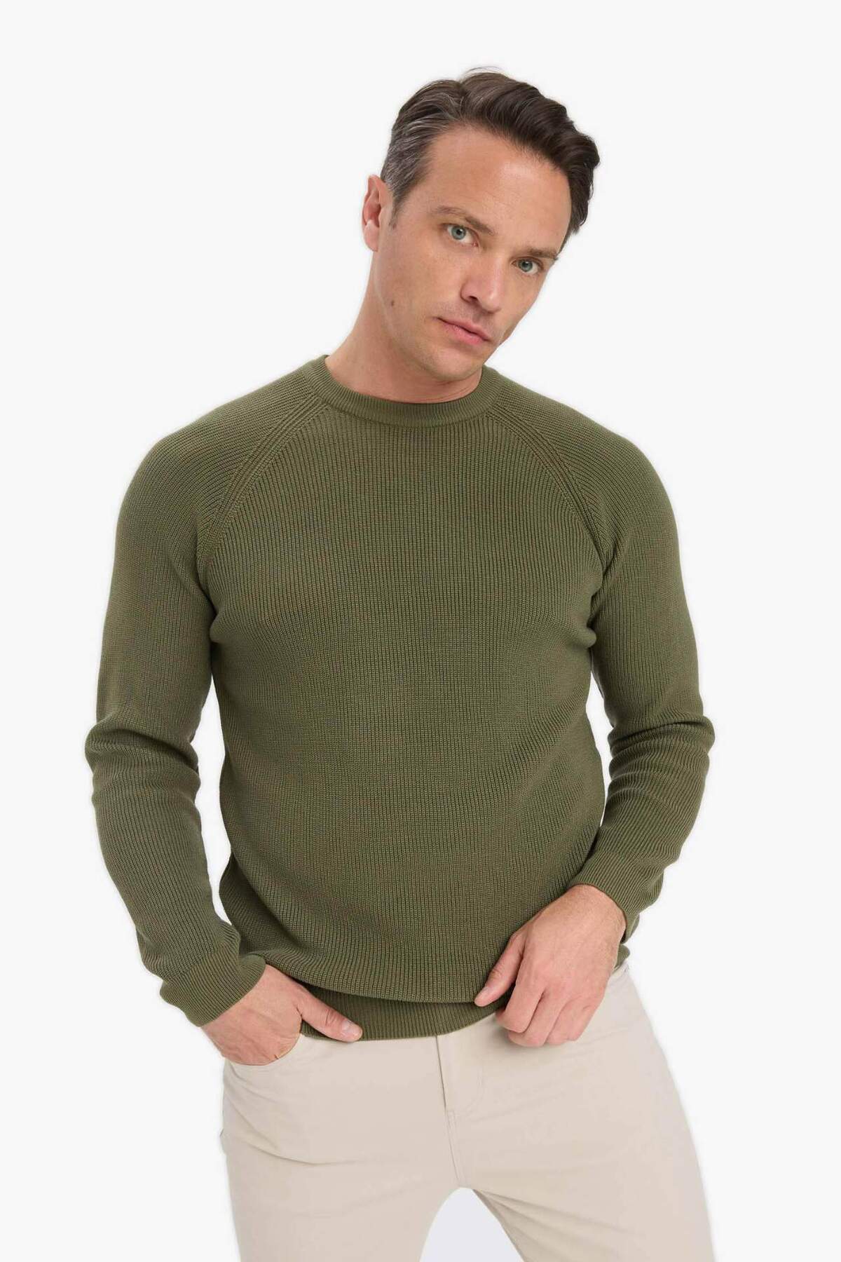 Defacto  Standart Fit Normal Kesim Bisiklet Yaka Basic Düz Triko Kazak A8458AX24WN - Görsel 3