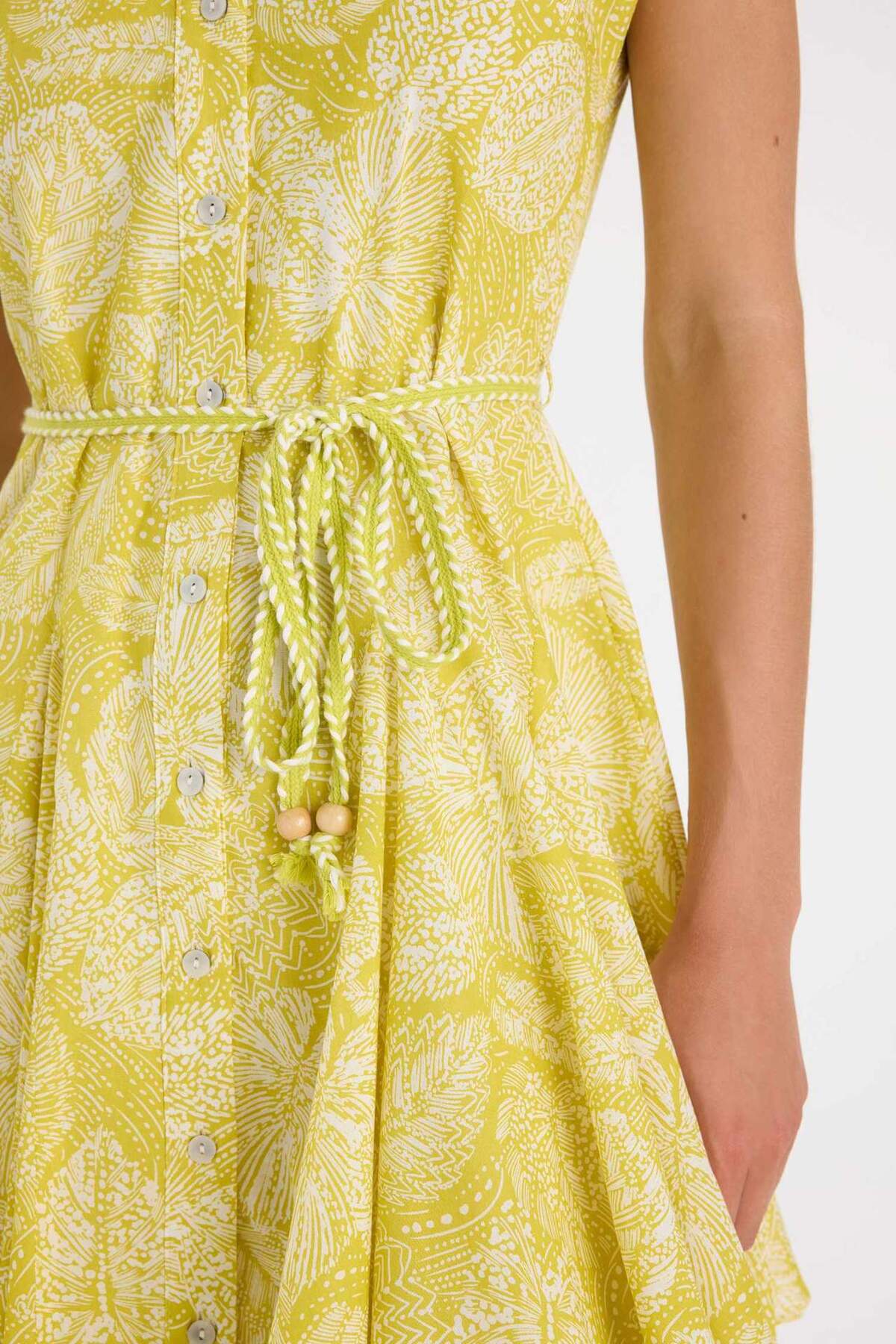 Defacto  A Kesim Gömlek Yaka Desenli Vual Kolsuz Mini Elbise C7085AX24SM - Görsel 4