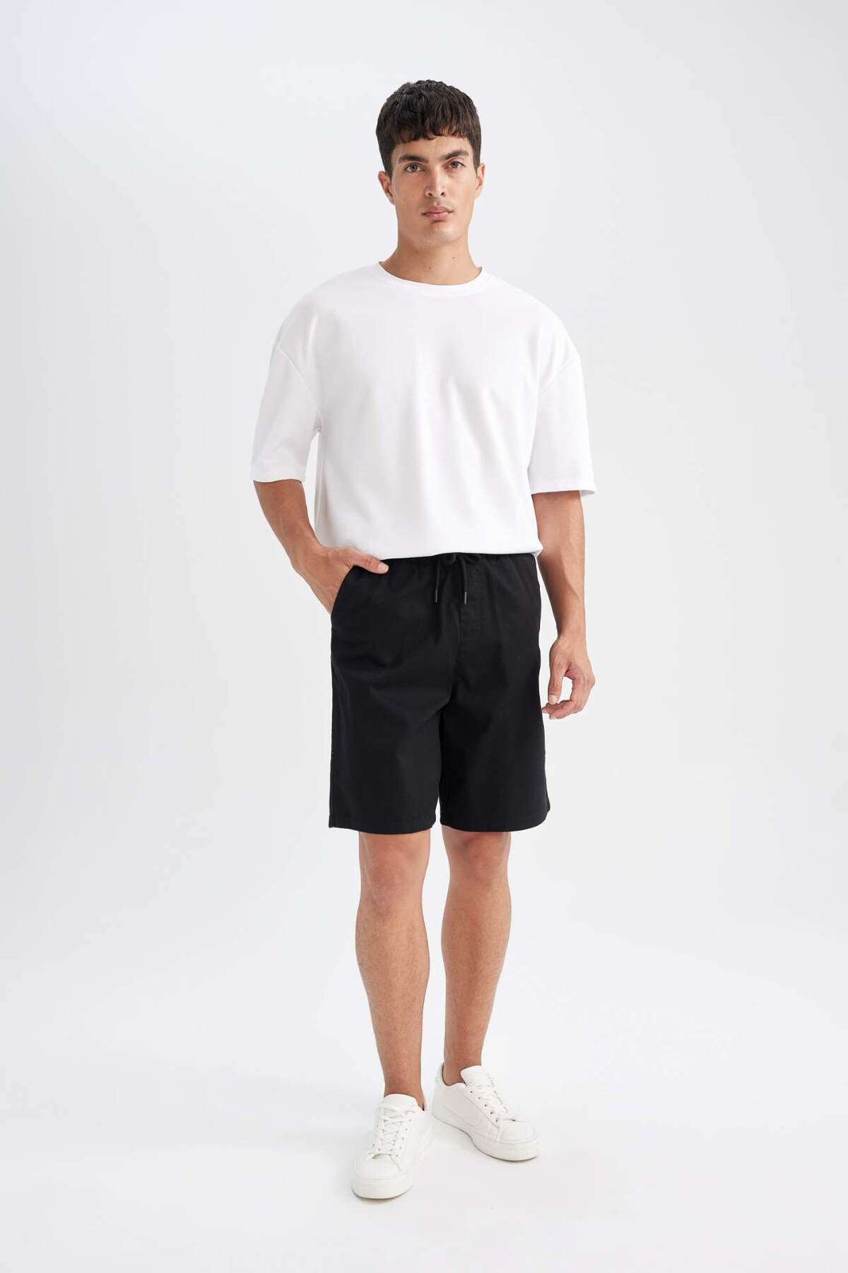 Relax Fit Cotton Bermuda Shorts D7917AX24SM