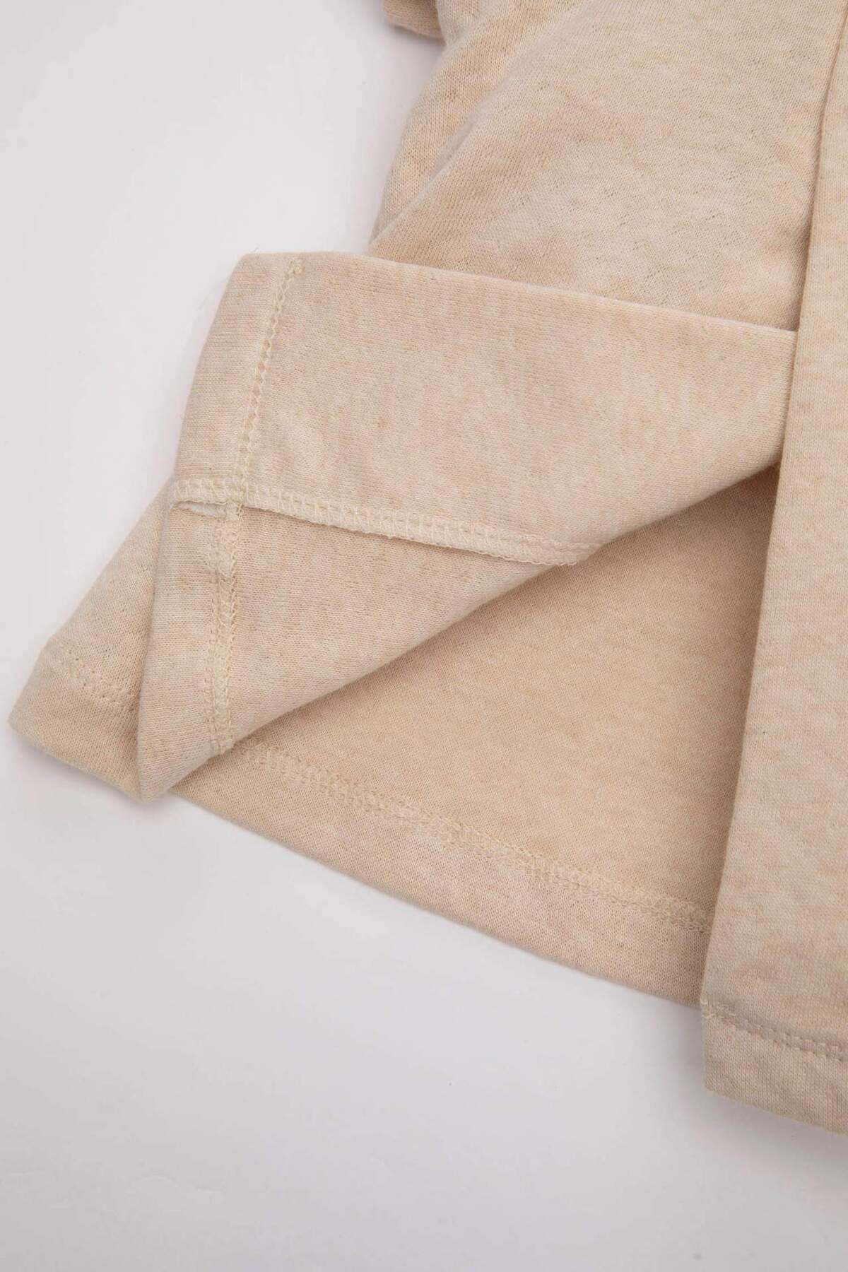 Defacto Kız Bebek 2li Takım Kısa Kollu Fırfırlı Yaka Bluz Şort C5085A524SM fotoğrafı 7 (önizleme)