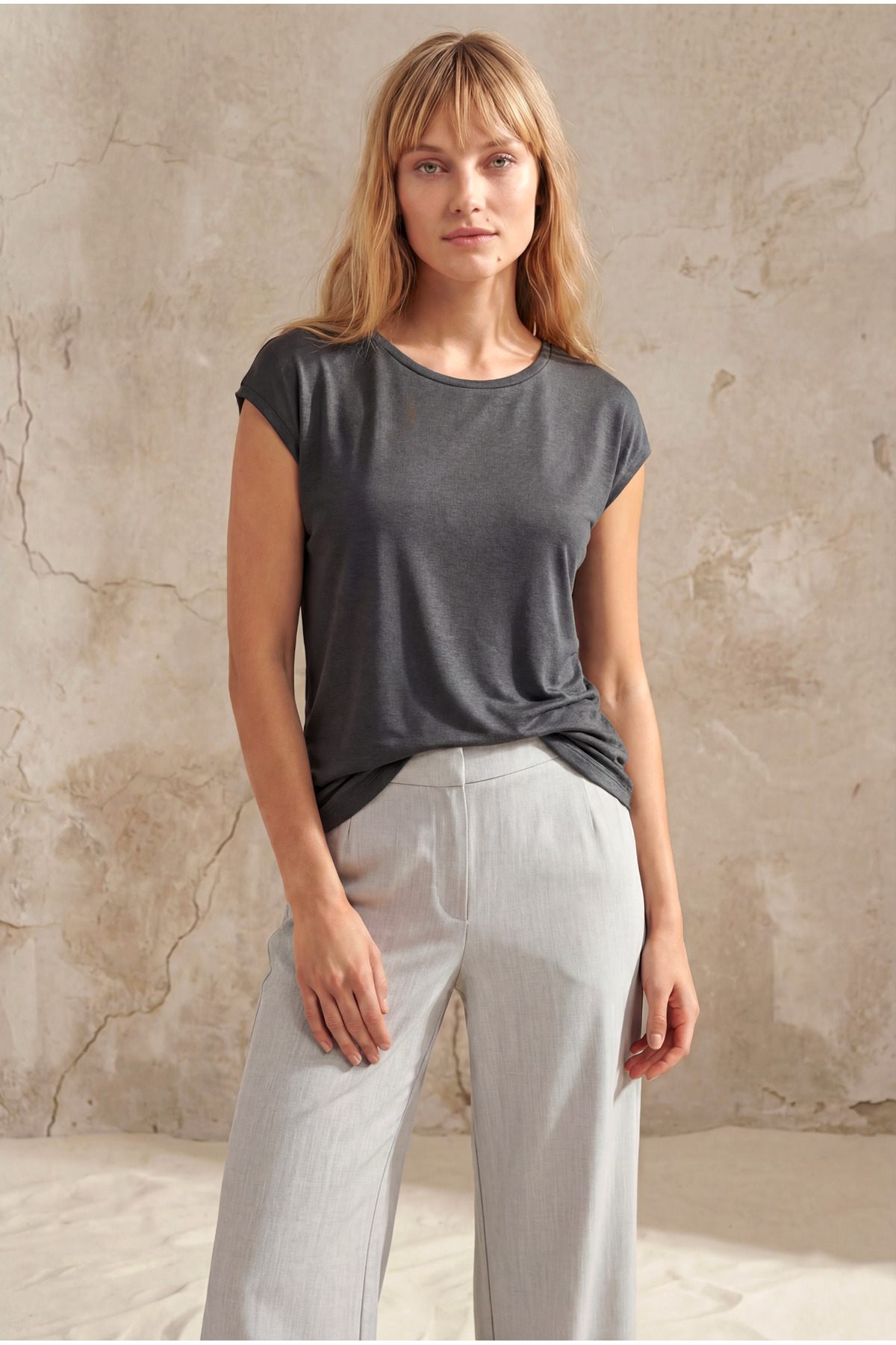 Anthracite Crew NECK Women's Short Sleeve T-Shirt BETTY O-Neck TOP