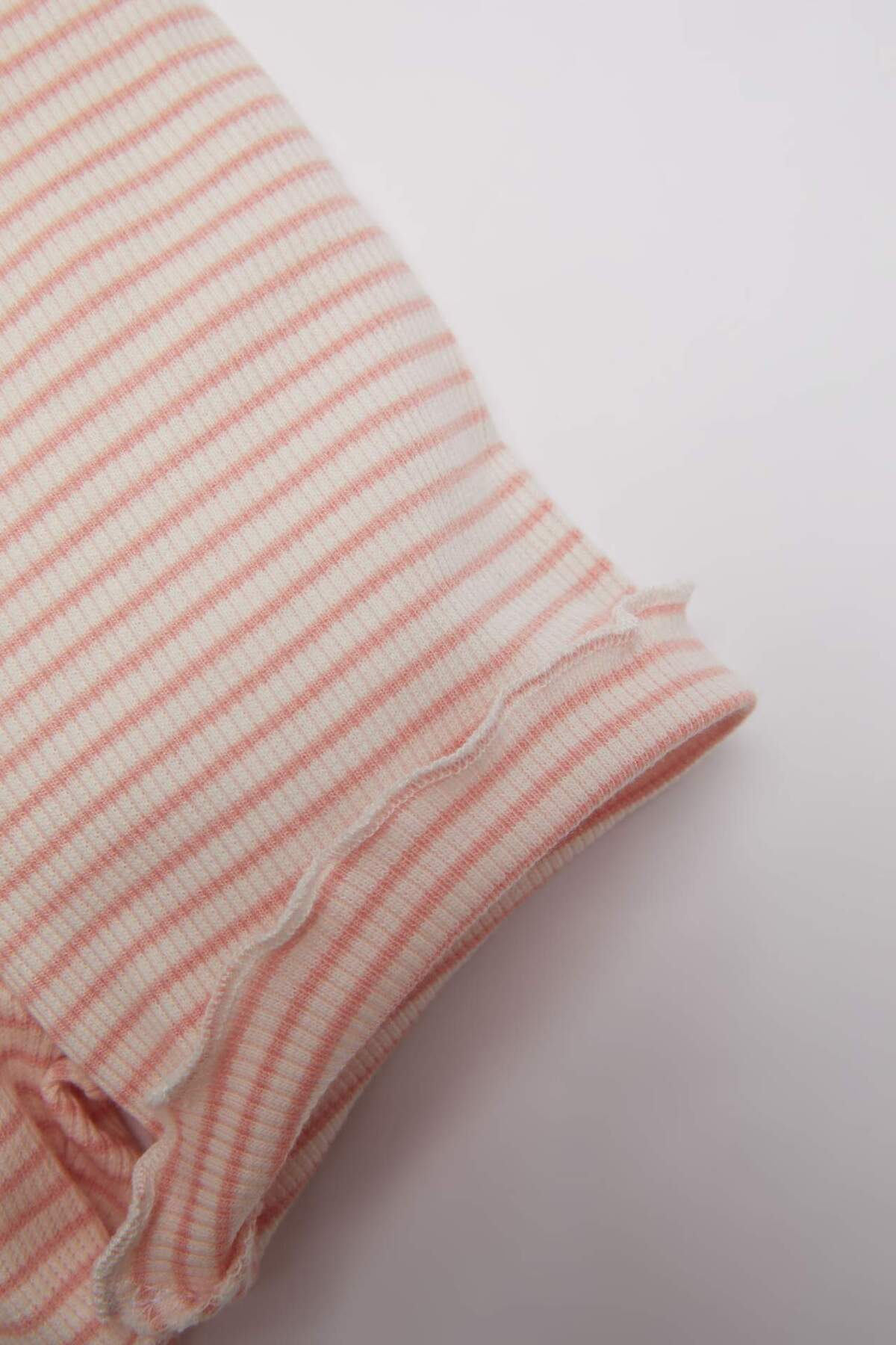 Defacto Çizgili Fitilli Kaşkorse Şort Kız Bebek D4973A524SM fotoğrafı 3 (önizleme)