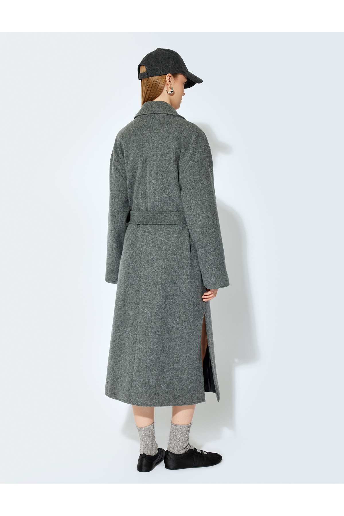 Koton  X Şahika Ercümen - Kruvaze Kemer Detaylı Cepli Uzun Kaşe Kaban - Görsel 5