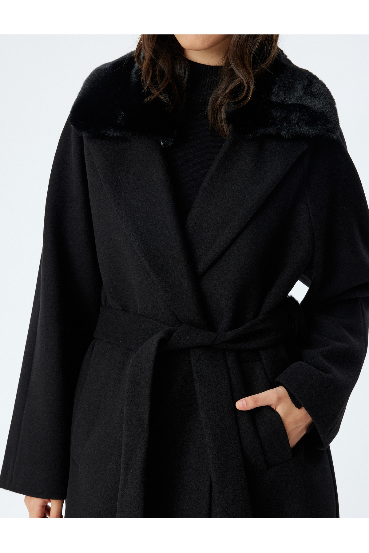 Koton  Yakası Çıkarılabilir Kürklü Cepli Uzun Kaşe Kaban - Görsel 5