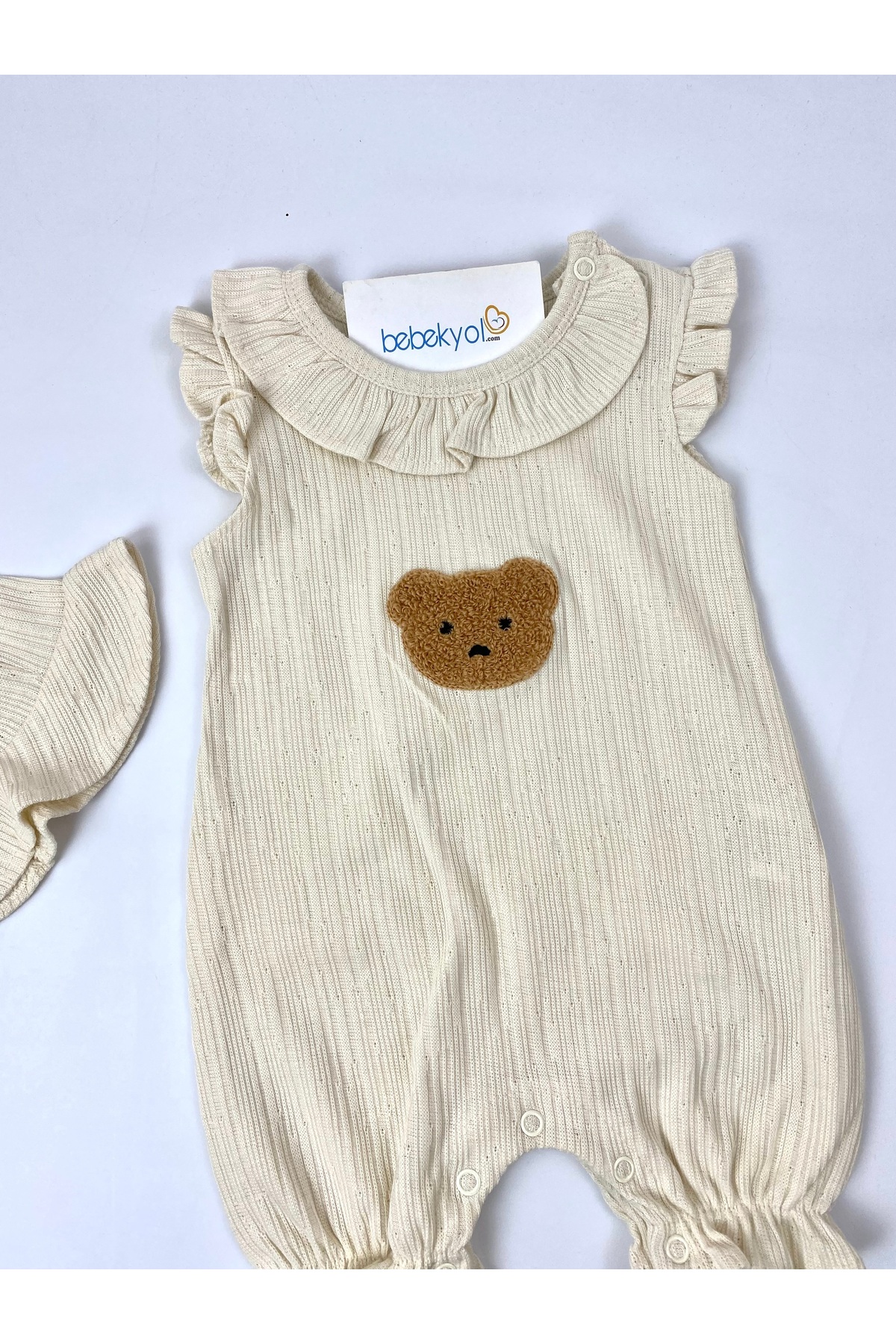 bebekyol Ayı Nakışlı Şapkalı Kız Bebek Yazlık Tulum fotoğrafı 3 (önizleme)