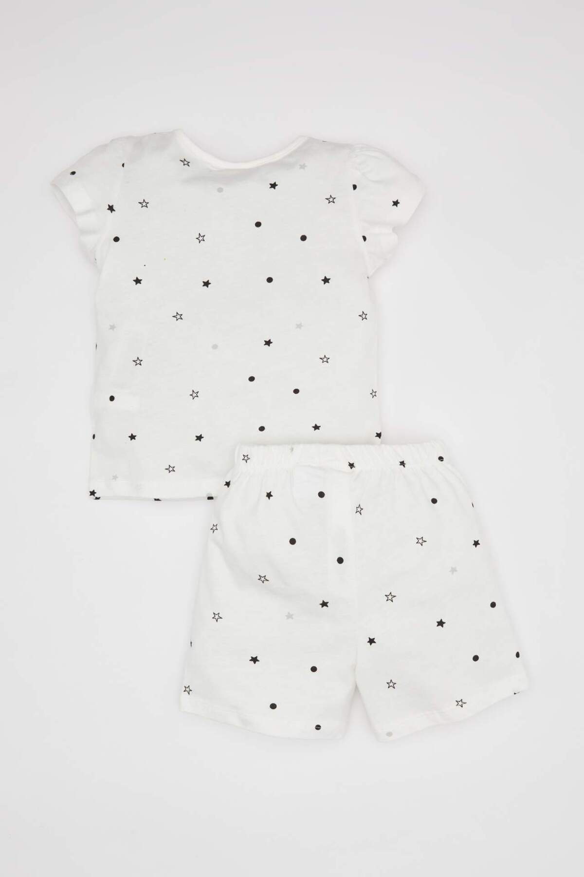 Defacto Kız Bebek 101 Dalmatians Pijama Takımı Penye Bisiklet Yaka Kısa Kollu Üst Şort C2038A524HS fotoğrafı 5 (önizleme)