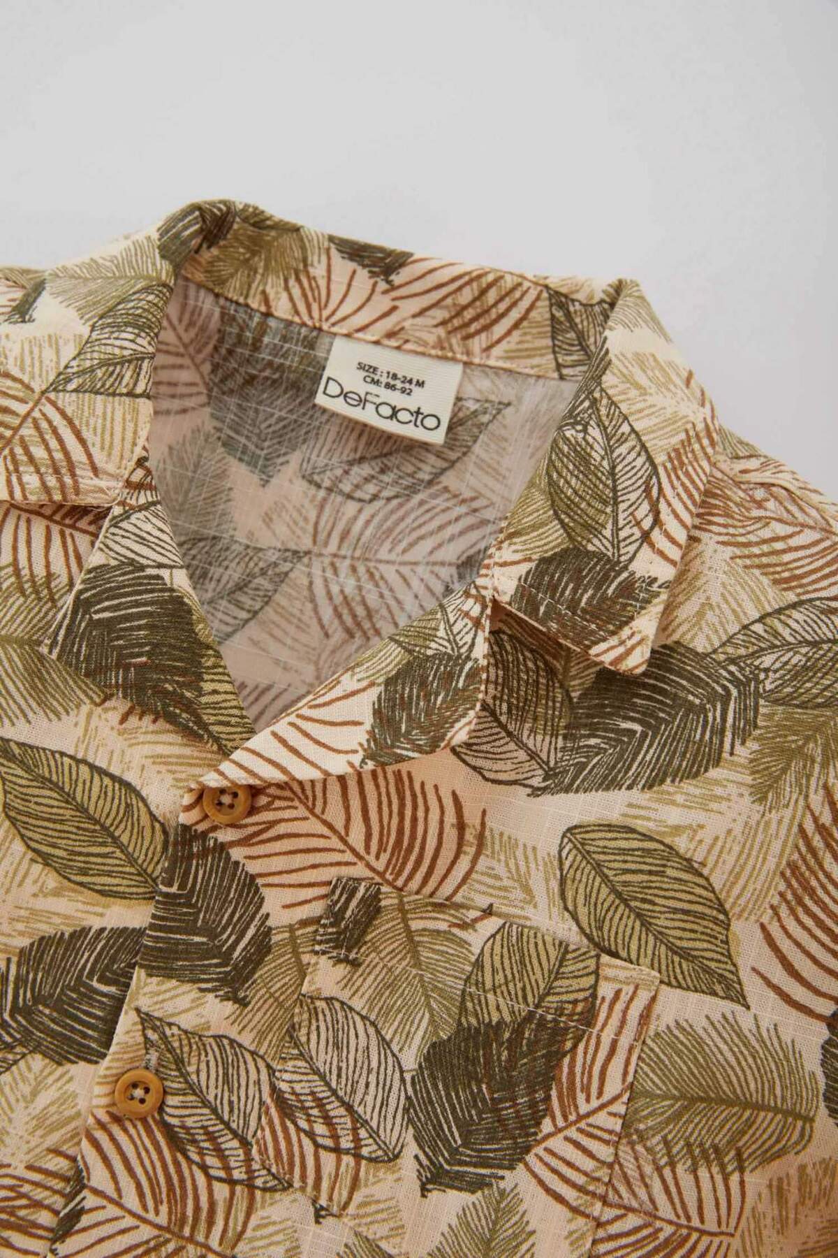 Defacto Erkek Bebek 2li Takım Tropikal Desenli Flamlı Poplin Gömlek Şort B9260A524SM fotoğrafı 3 (önizleme)