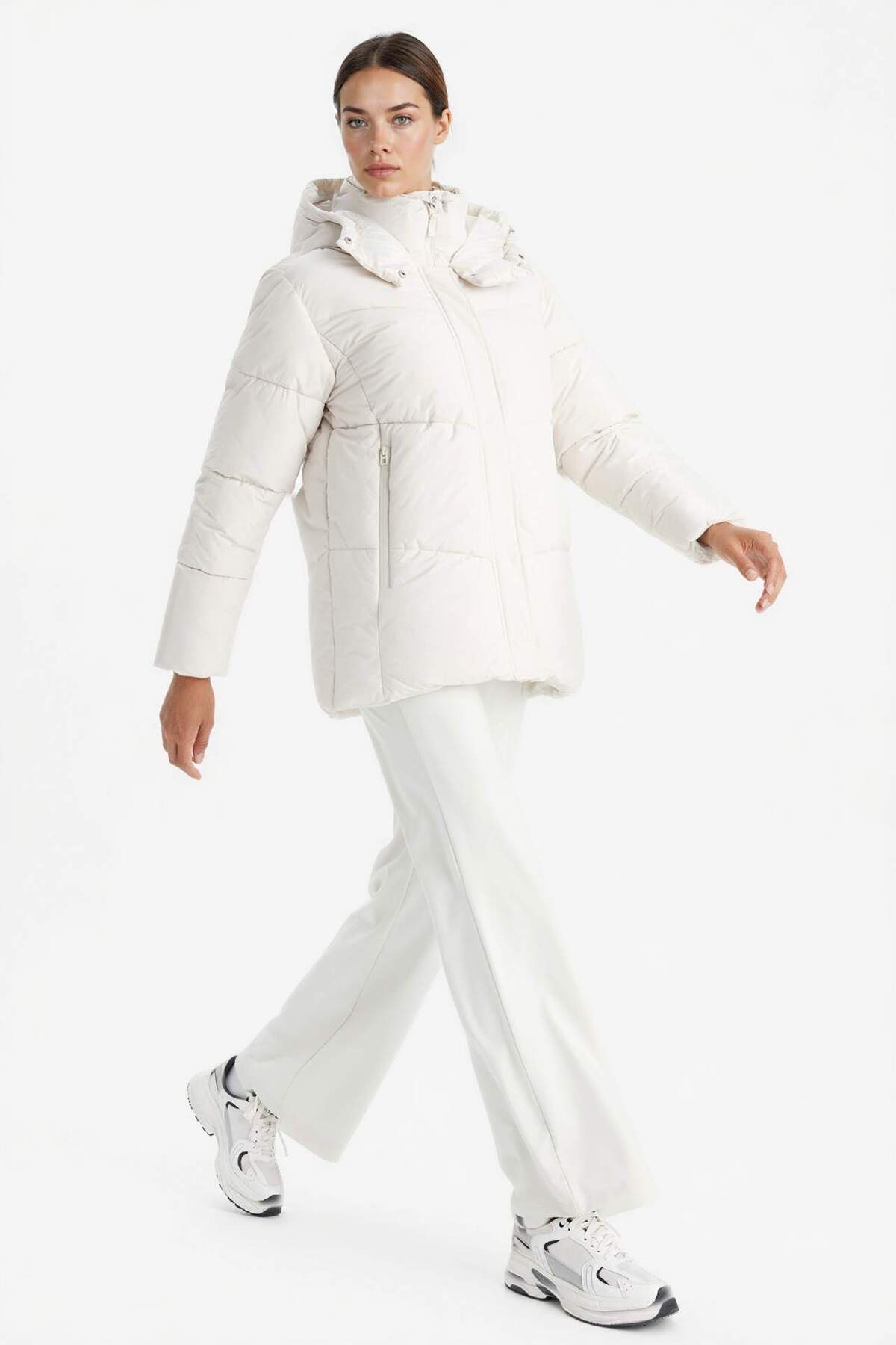 Defacto  DeFactoFit Su İtici Mont Kapüşonlu Polar Astarlı Fermuarlı Su Geçirmez A1553AX23WN - Görsel 4