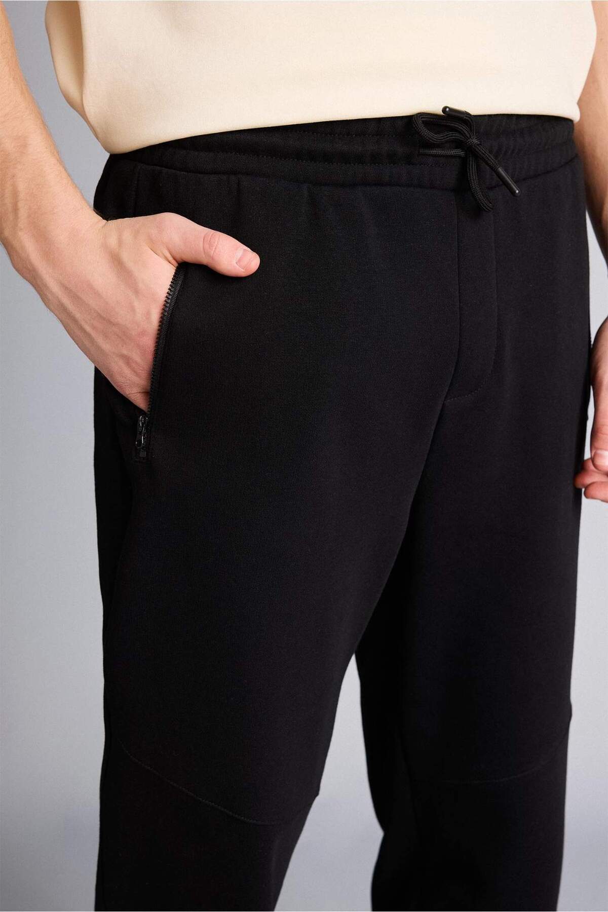 DeFacto Regular Fıt Fermuar Cepli Beli Lastikli Jogger Y5511AZ23AU görsel 5