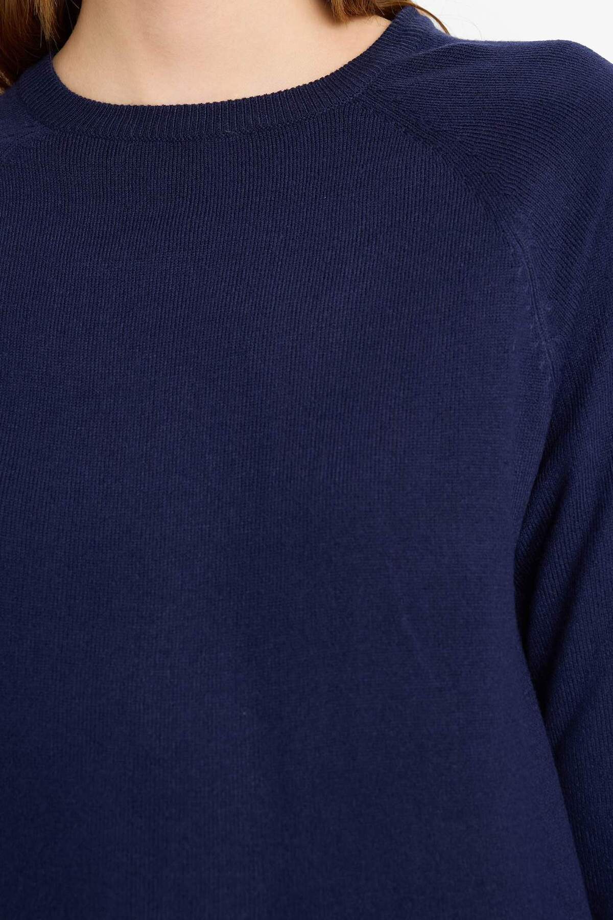 Defacto  Regular Fit Bisiklet Yaka Basic Düz Triko Kazak I6913AZ23WN - Görsel 5