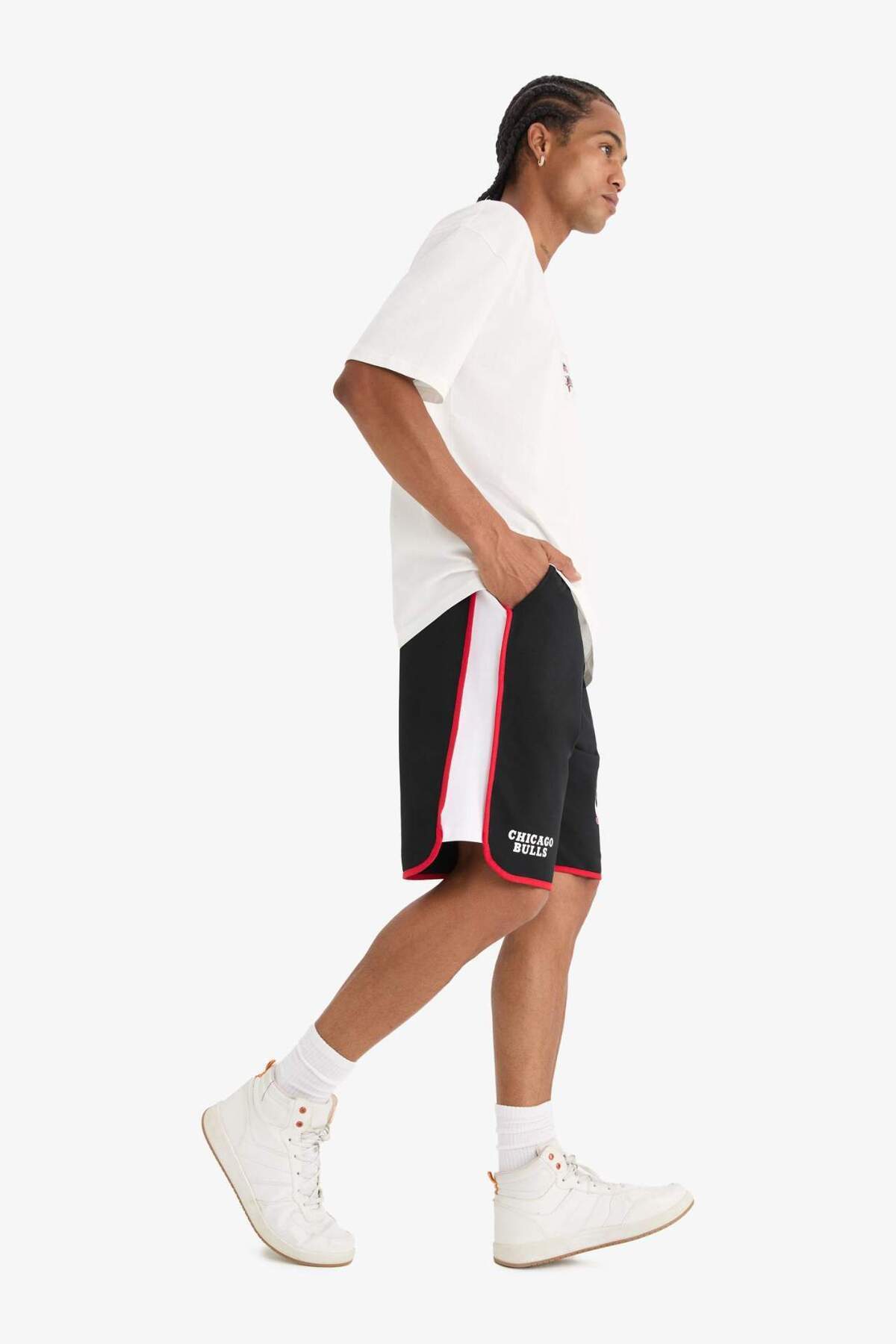 DeFacto NBA Chıcago Bulls Standart Fit Kısa Paça Şort A3822AX23SM görsel 4