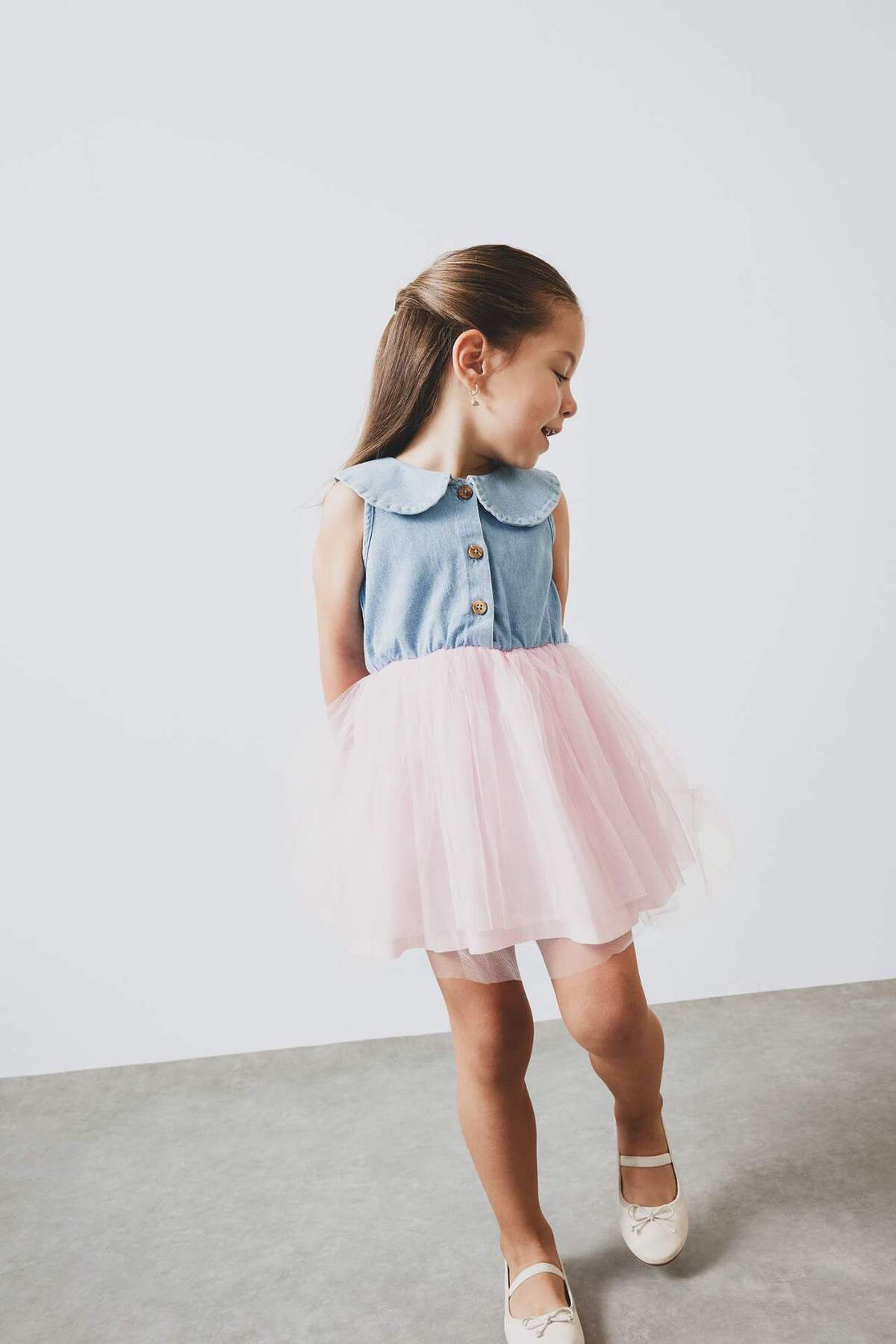 Defacto Kolsuz Tütü Etekli Yazlık Elbise Kız Bebek Z8262A223SM fotoğrafı 3 (önizleme)