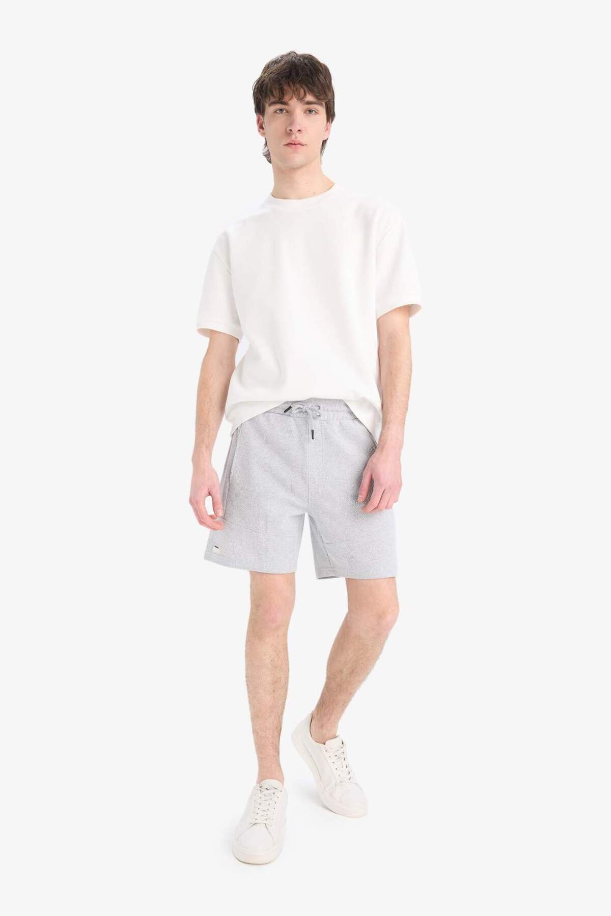 DeFacto Slim Fit Dar Paça Şort W7965AZ22SM