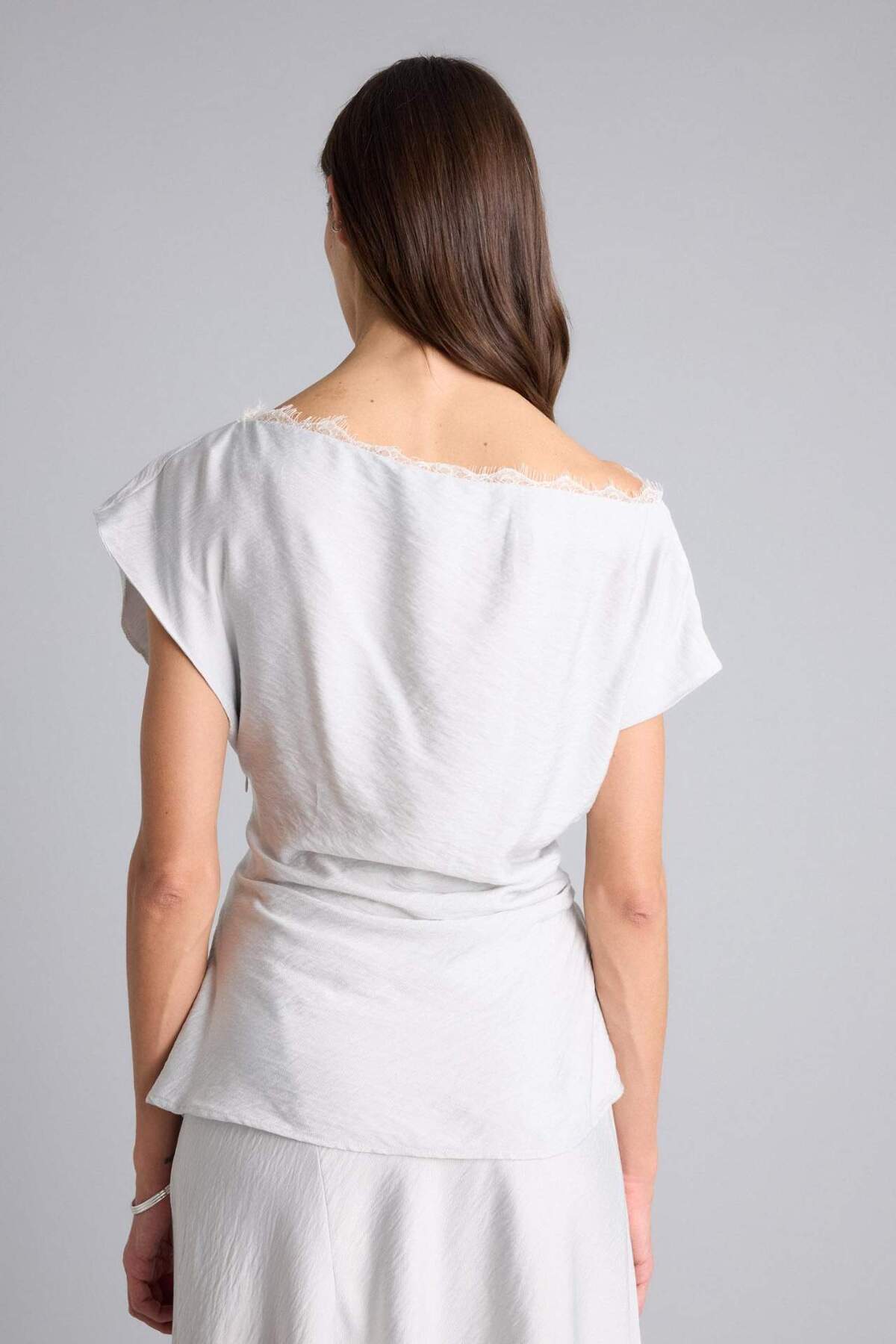 Defacto  Fıtted Kayık Yaka Kısa Kollu Bluz H2052AX26SP - Görsel 5