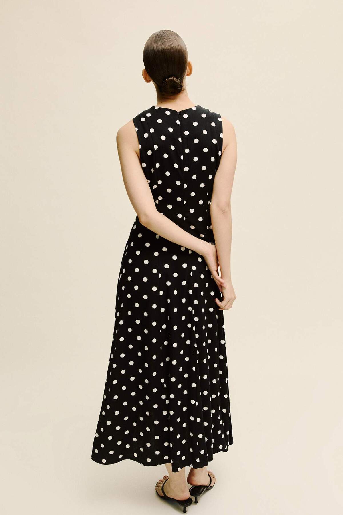 Defacto  Bisiklet Yaka Puantiyeli Poplin Kolsuz Midi Elbise F8241AX25AU - Görsel 7