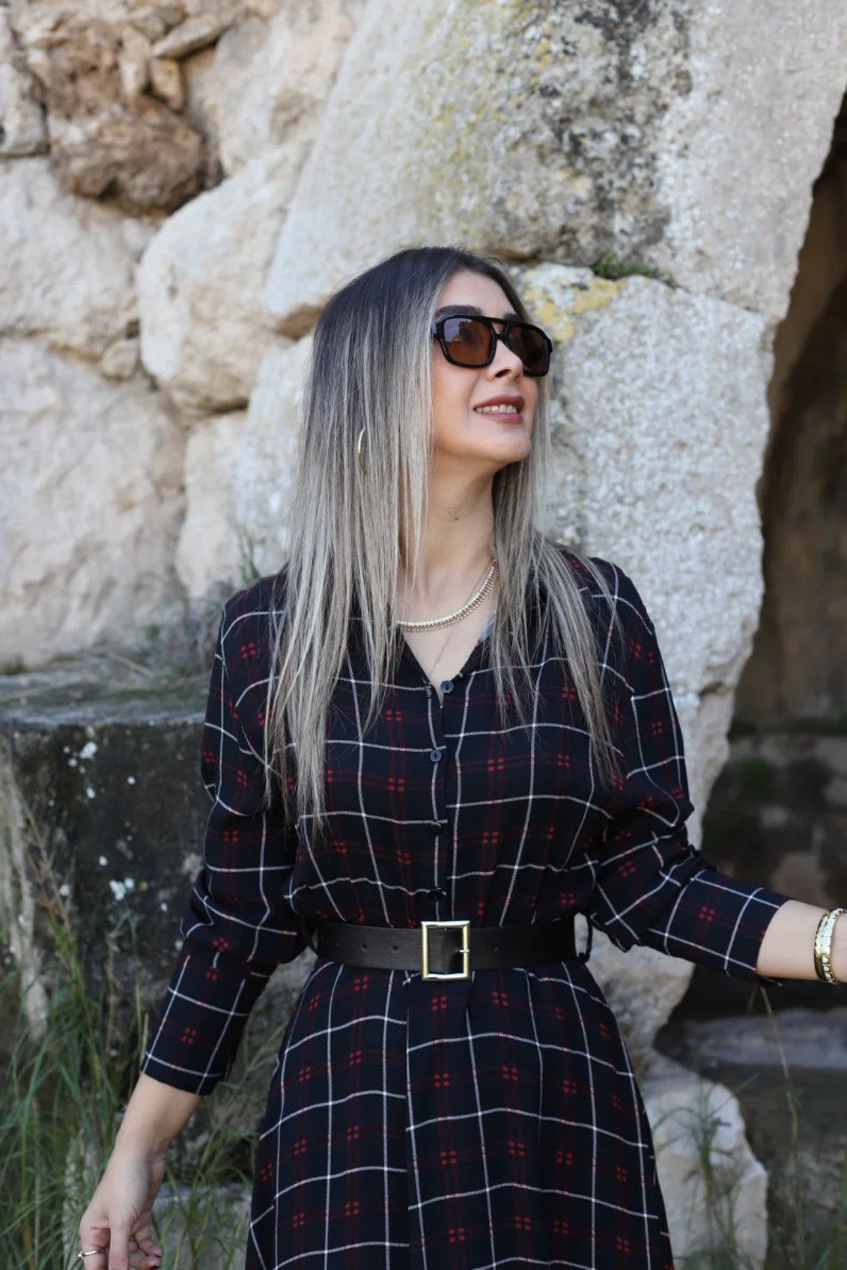 bytugcekaya  Siyah Gömlek Yaka Kareli Kemerli Elbise - Görsel 3